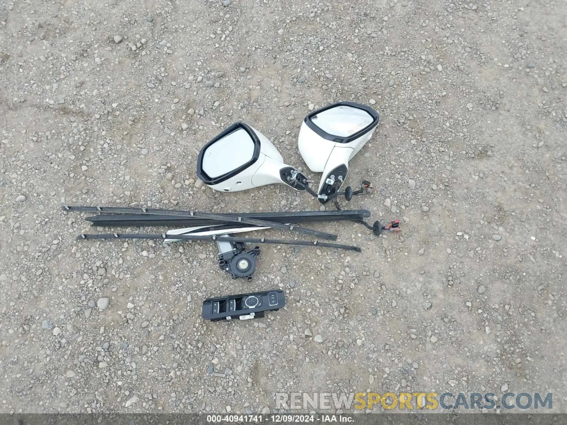 12 fotografías del automóvil dañado 5LM5J7XC4MGL08385 LINCOLN AVIATOR 2021