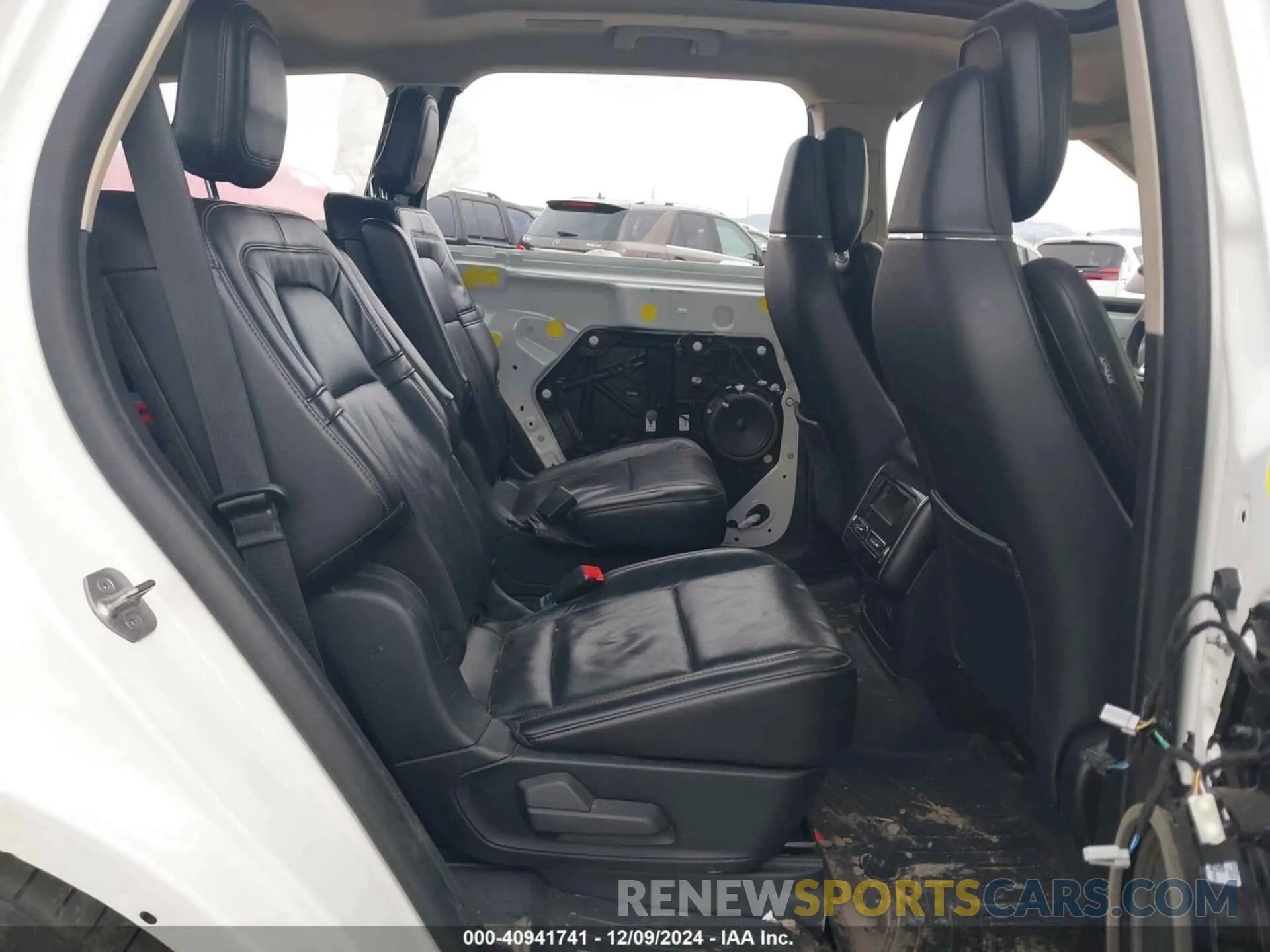 8 fotografías del automóvil dañado 5LM5J7XC4MGL08385 LINCOLN AVIATOR 2021