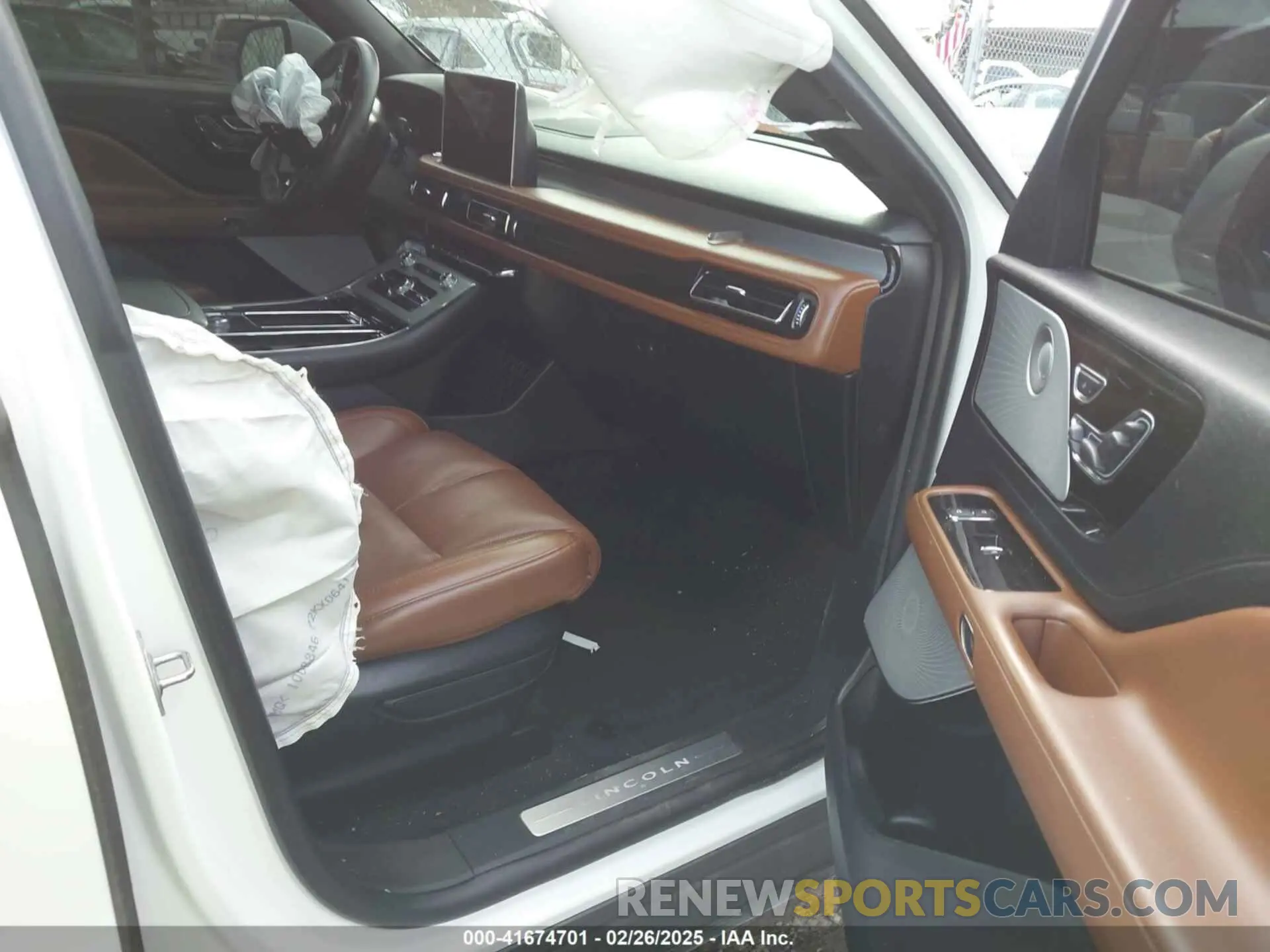 5 fotografías del automóvil dañado 5LM5J7XC5MGL18763 LINCOLN AVIATOR 2021
