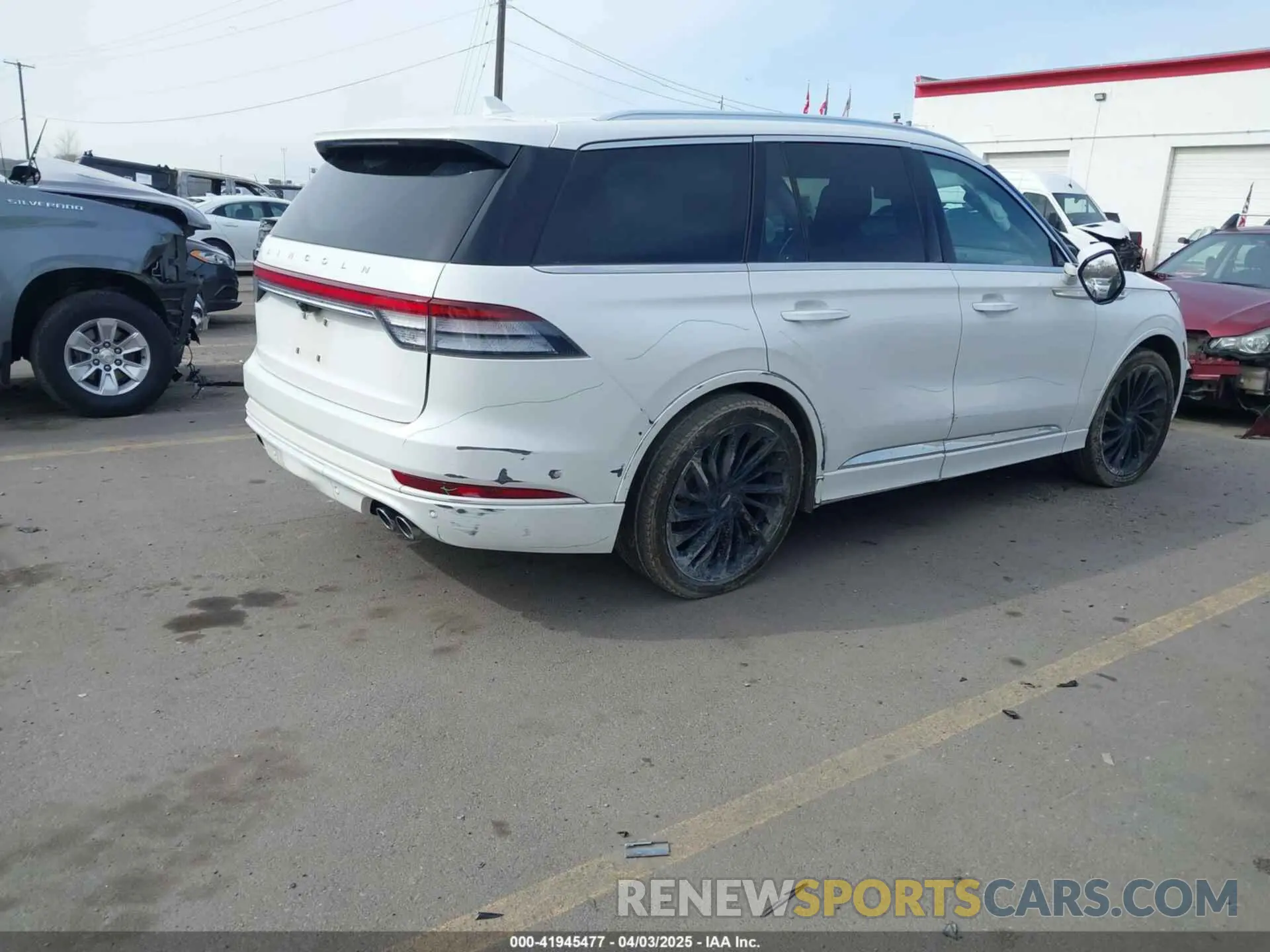 4 fotografías del automóvil dañado 5LM5J7XC6MGL00787 LINCOLN AVIATOR 2021