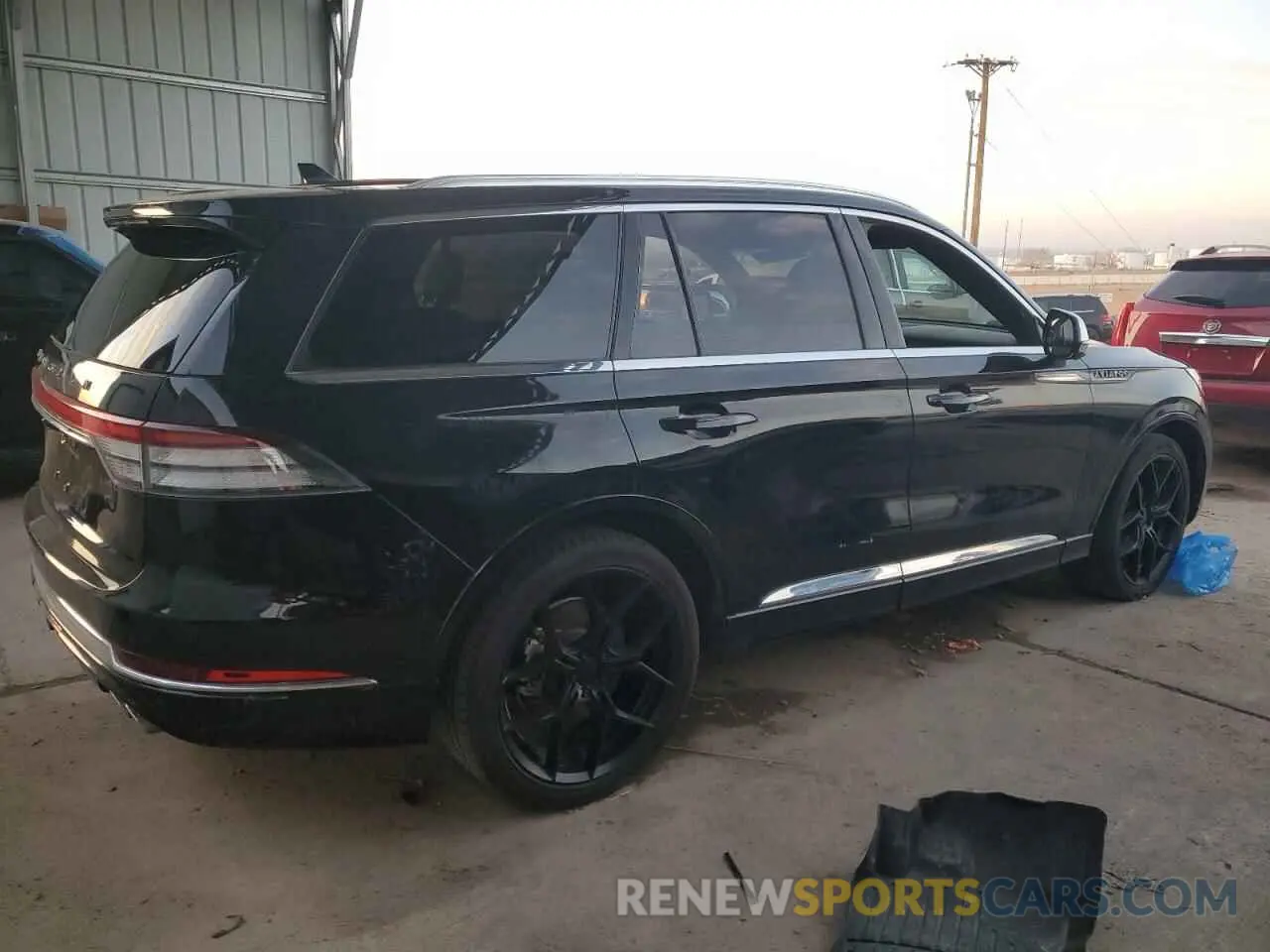 3 fotografías del automóvil dañado 5LM5J9XC9MGL02948 LINCOLN AVIATOR 2021