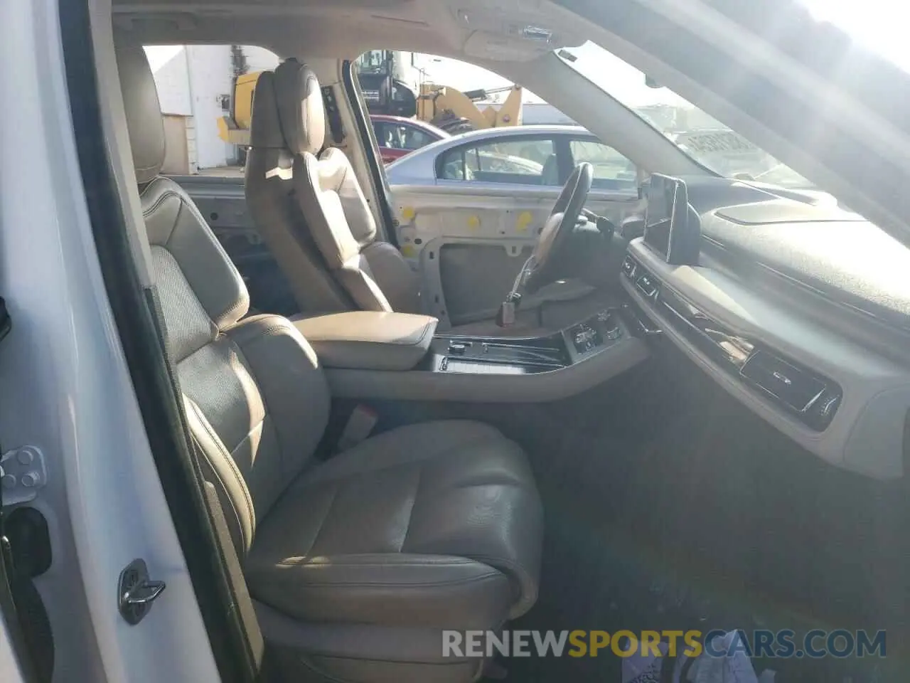 7 fotografías del automóvil dañado 5LMYJ8XY9MNL00826 LINCOLN AVIATOR 2021