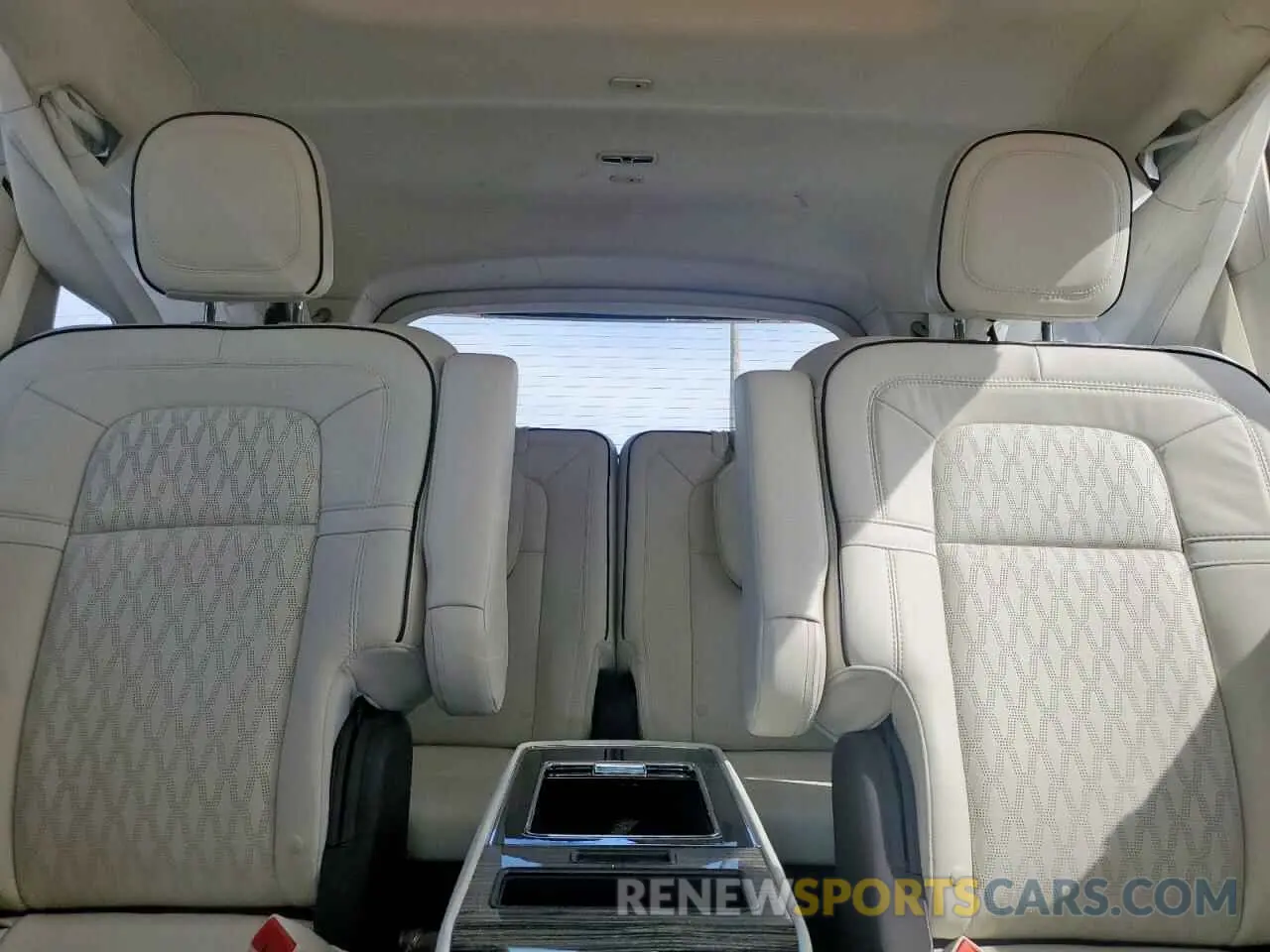 10 fotografías del automóvil dañado 5LMYJ9YY8MNL02233 LINCOLN AVIATOR 2021