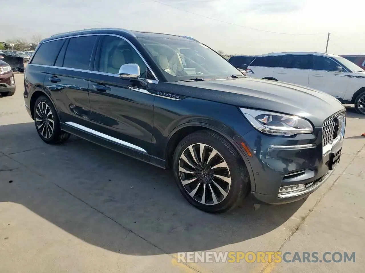 4 fotografías del automóvil dañado 5LMYJ9YY8MNL02233 LINCOLN AVIATOR 2021