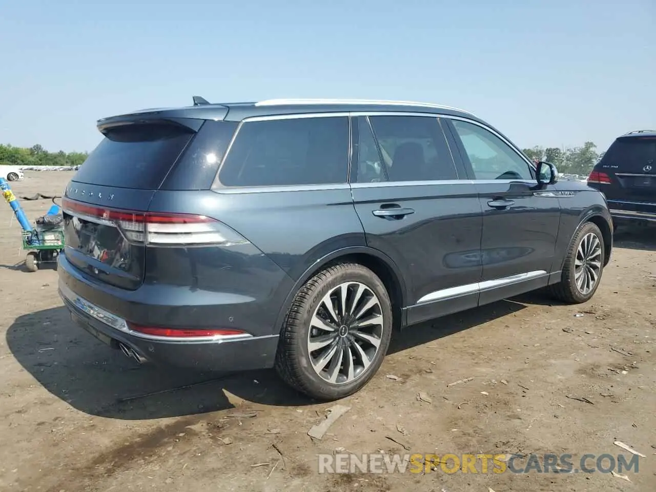 3 fotografías del automóvil dañado 5LMYJ9YY9MNL01169 LINCOLN AVIATOR 2021