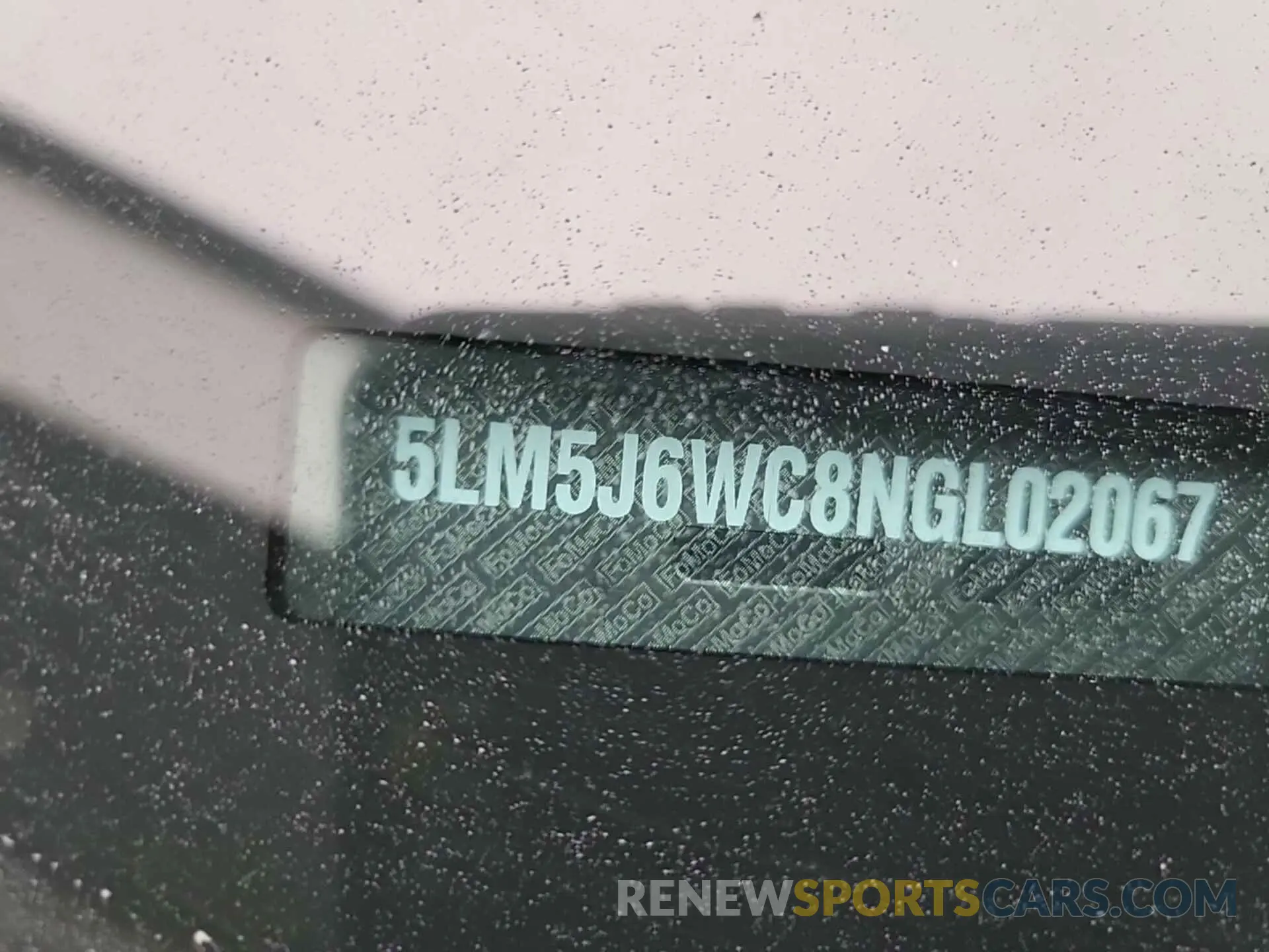 8 fotografías del automóvil dañado 5LM5J6WC8NGL02067 LINCOLN AVIATOR 2022