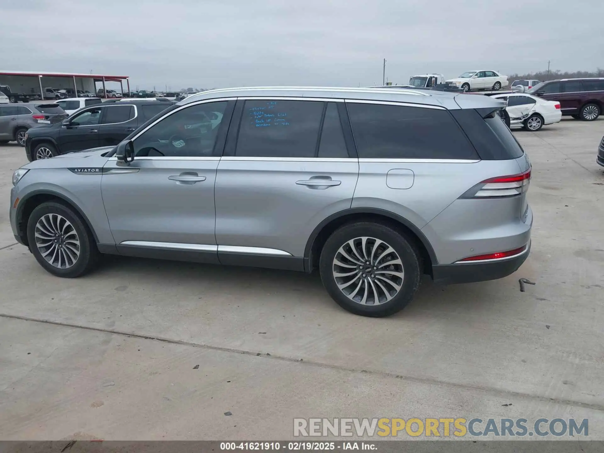 14 fotografías del automóvil dañado 5LM5J7WC3NGL22118 LINCOLN AVIATOR 2022