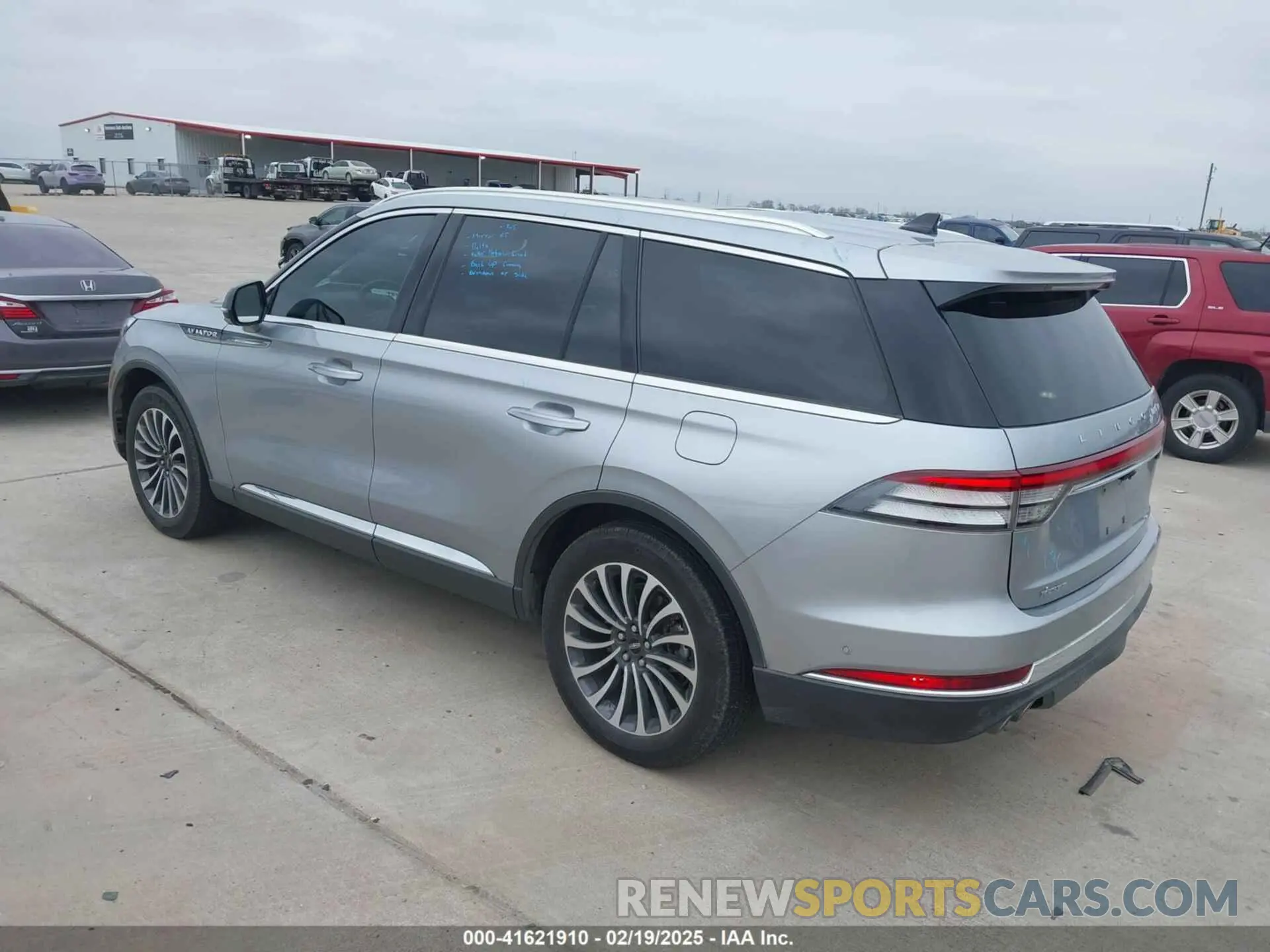 3 fotografías del automóvil dañado 5LM5J7WC3NGL22118 LINCOLN AVIATOR 2022