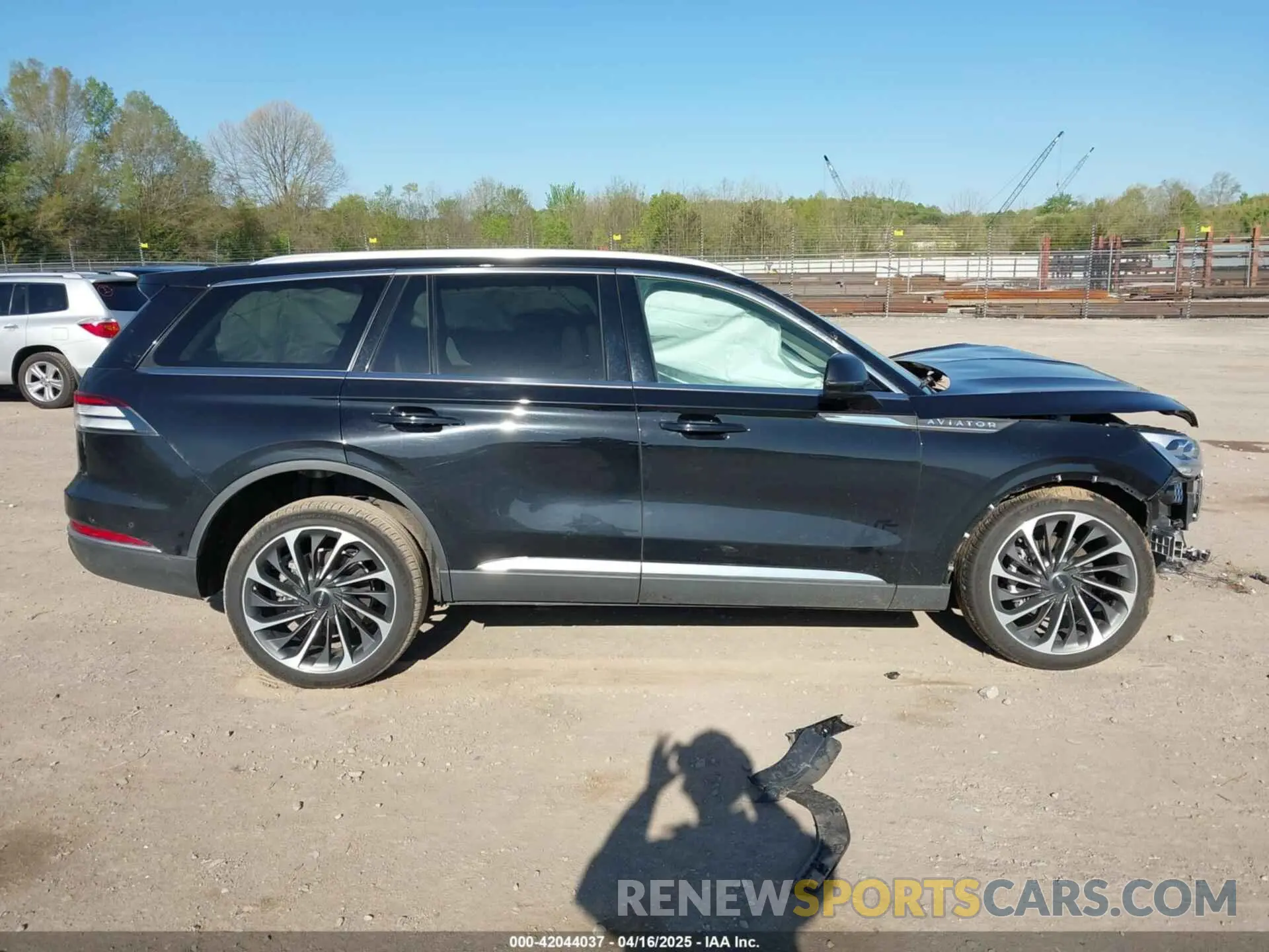 13 fotografías del automóvil dañado 5LM5J7XC1NGL08524 LINCOLN AVIATOR 2022