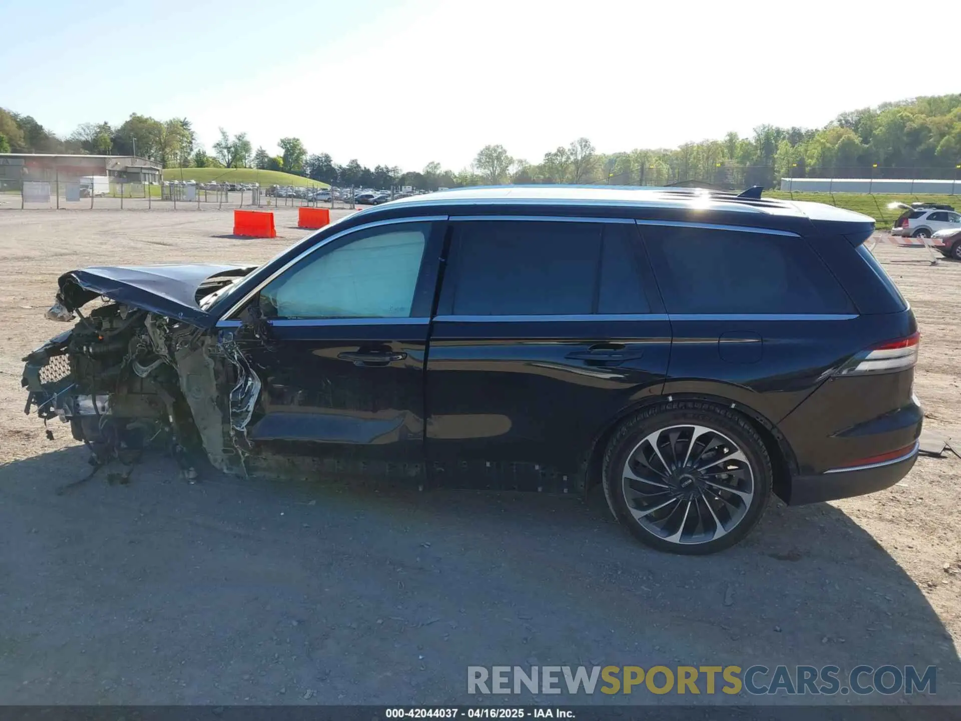 14 fotografías del automóvil dañado 5LM5J7XC1NGL08524 LINCOLN AVIATOR 2022