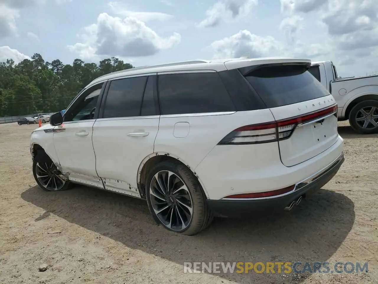 2 fotografías del automóvil dañado 5LM5J7XC1NGL18311 LINCOLN AVIATOR 2022