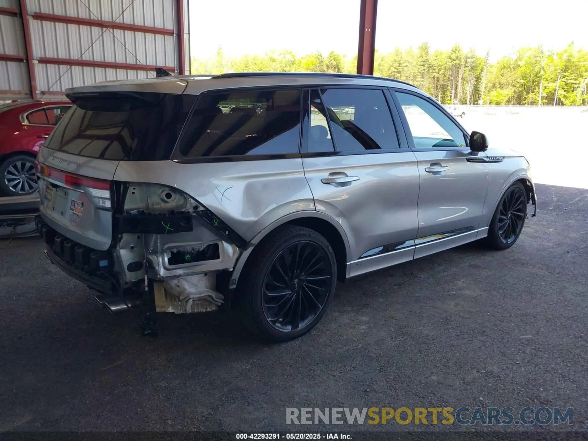 4 fotografías del automóvil dañado 5LM5J7XC2NGL22058 LINCOLN AVIATOR 2022