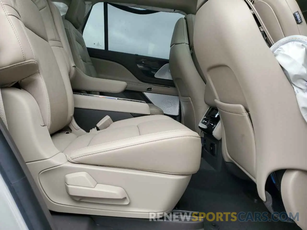 12 fotografías del automóvil dañado 5LM5J7XCXNGL02043 LINCOLN AVIATOR 2022