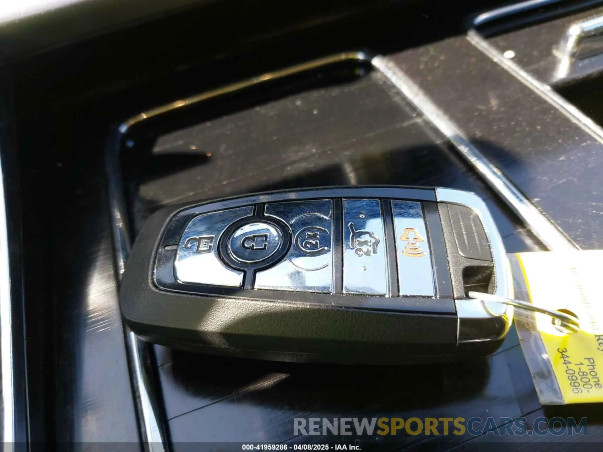 11 fotografías del automóvil dañado 5LM5J0XC4PGL16997 LINCOLN AVIATOR 2023