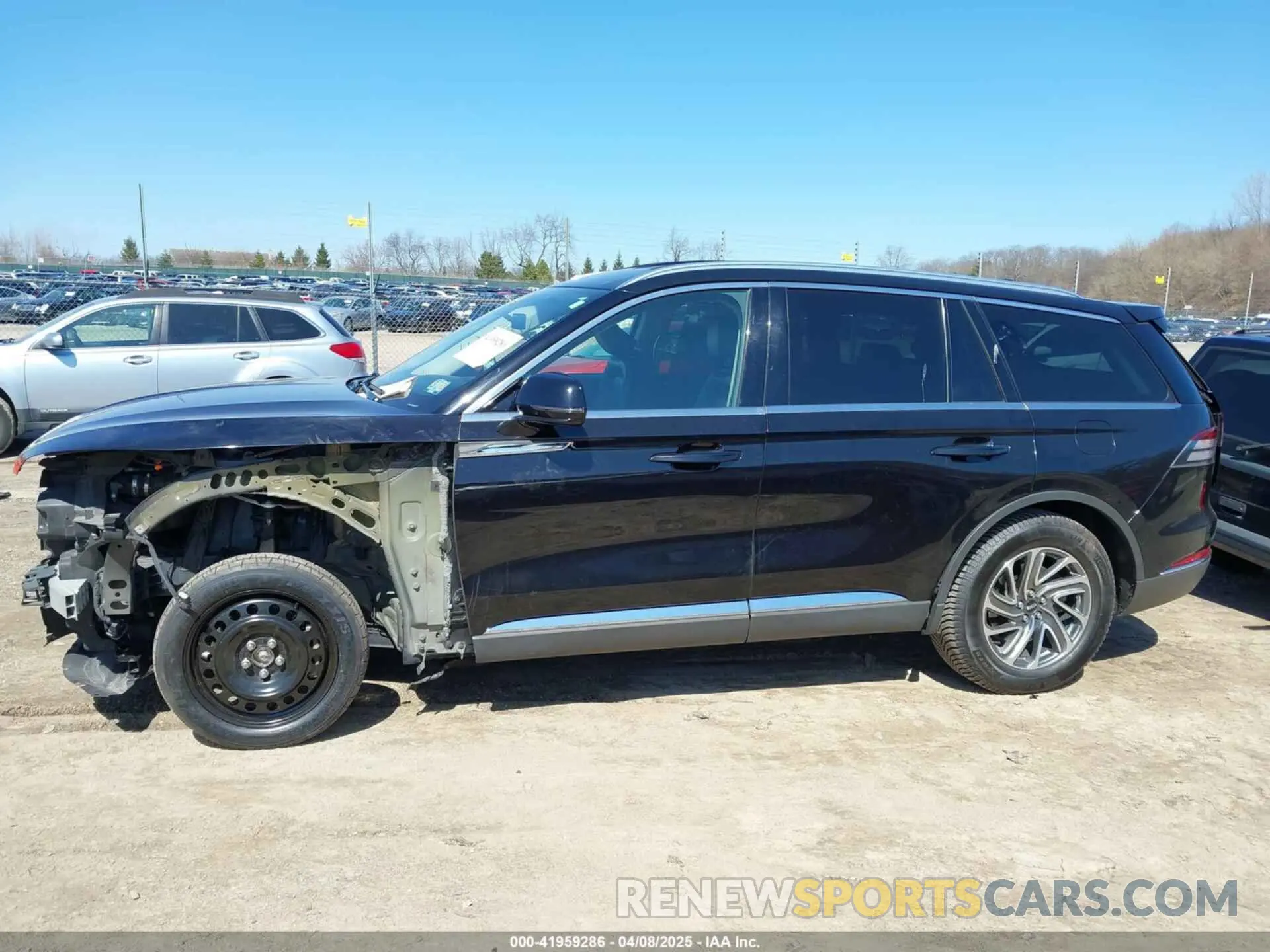 15 fotografías del automóvil dañado 5LM5J0XC4PGL16997 LINCOLN AVIATOR 2023