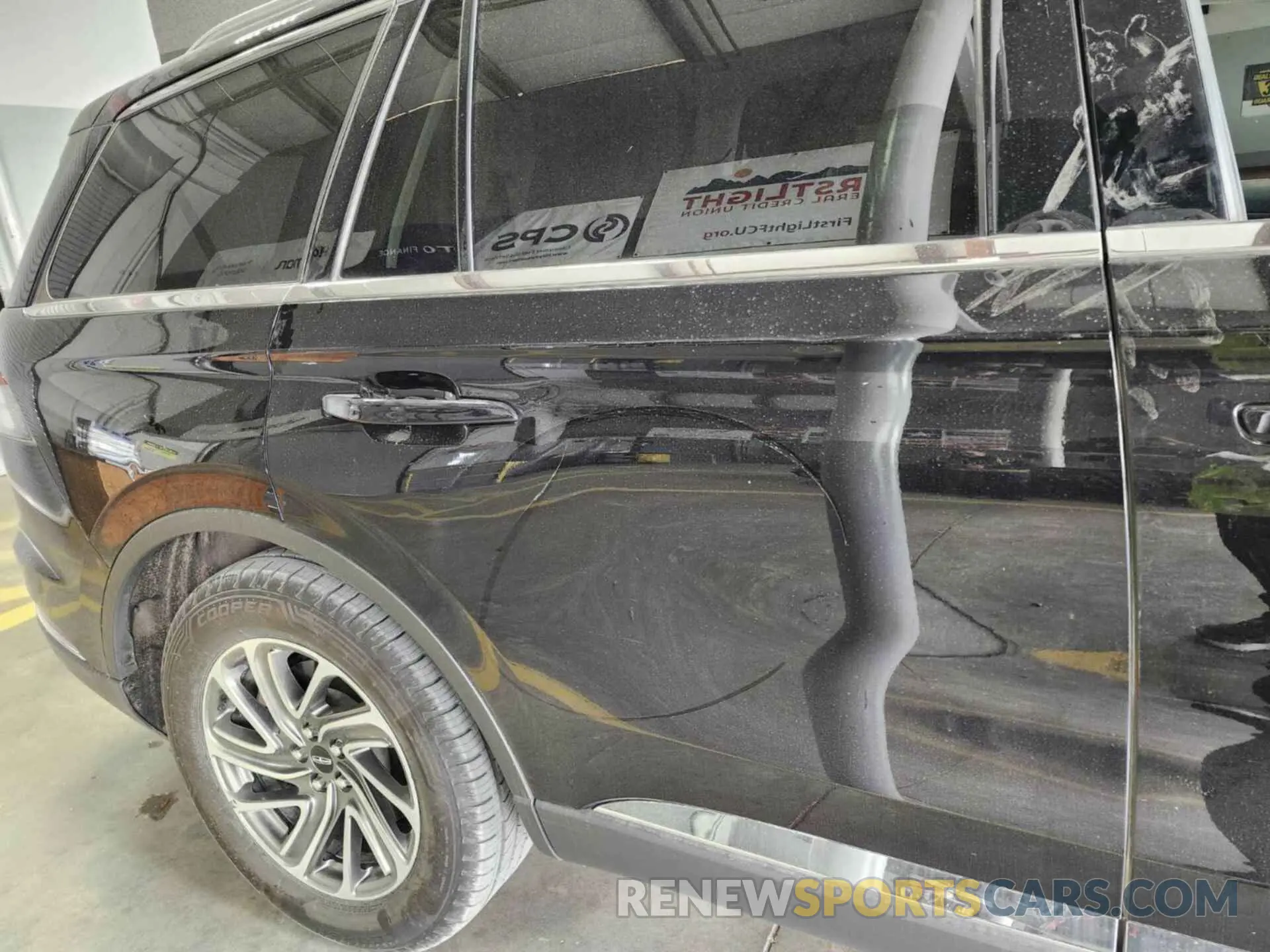 8 fotografías del automóvil dañado 5LM5J6WC3PGL17241 LINCOLN AVIATOR 2023