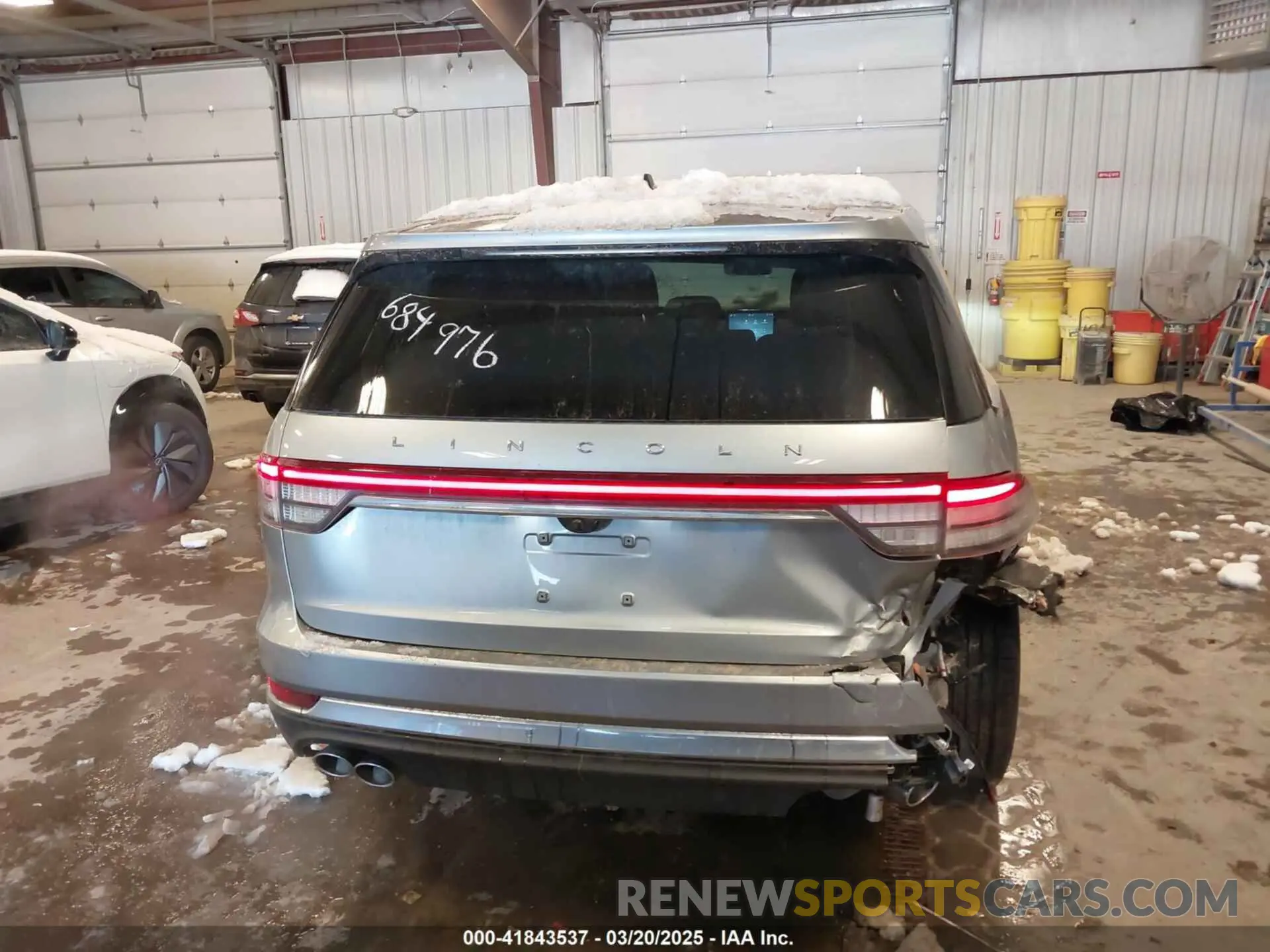 17 fotografías del automóvil dañado 5LM5J6XC2PGL18606 LINCOLN AVIATOR 2023