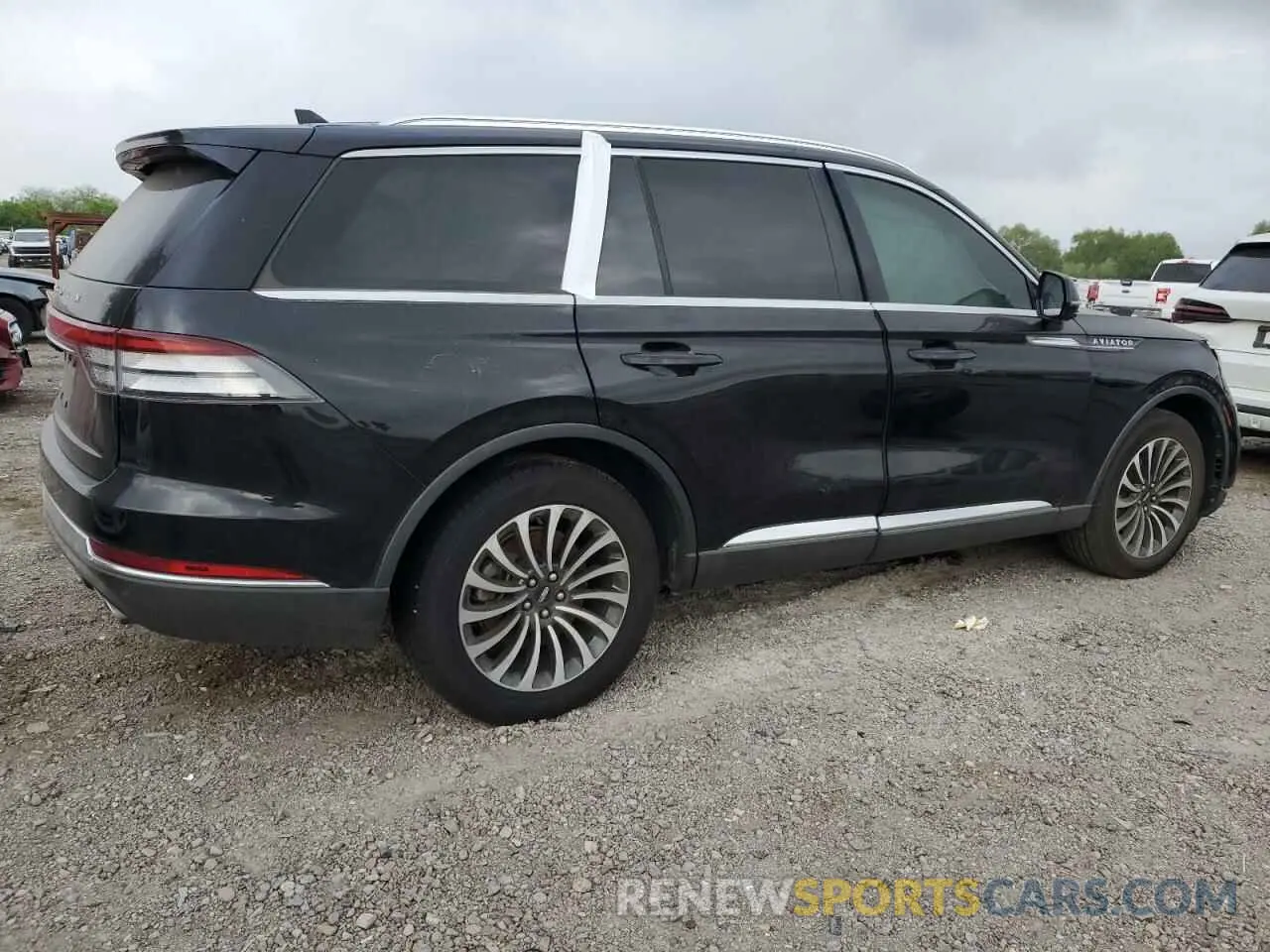 3 fotografías del automóvil dañado 5LM5J7WC2PGL01182 LINCOLN AVIATOR 2023