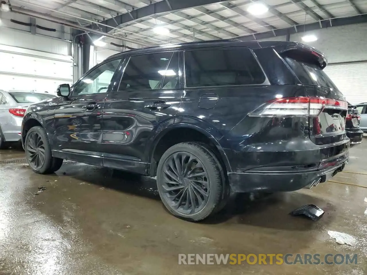 2 fotografías del automóvil dañado 5LM5J7XC6PGL11020 LINCOLN AVIATOR 2023