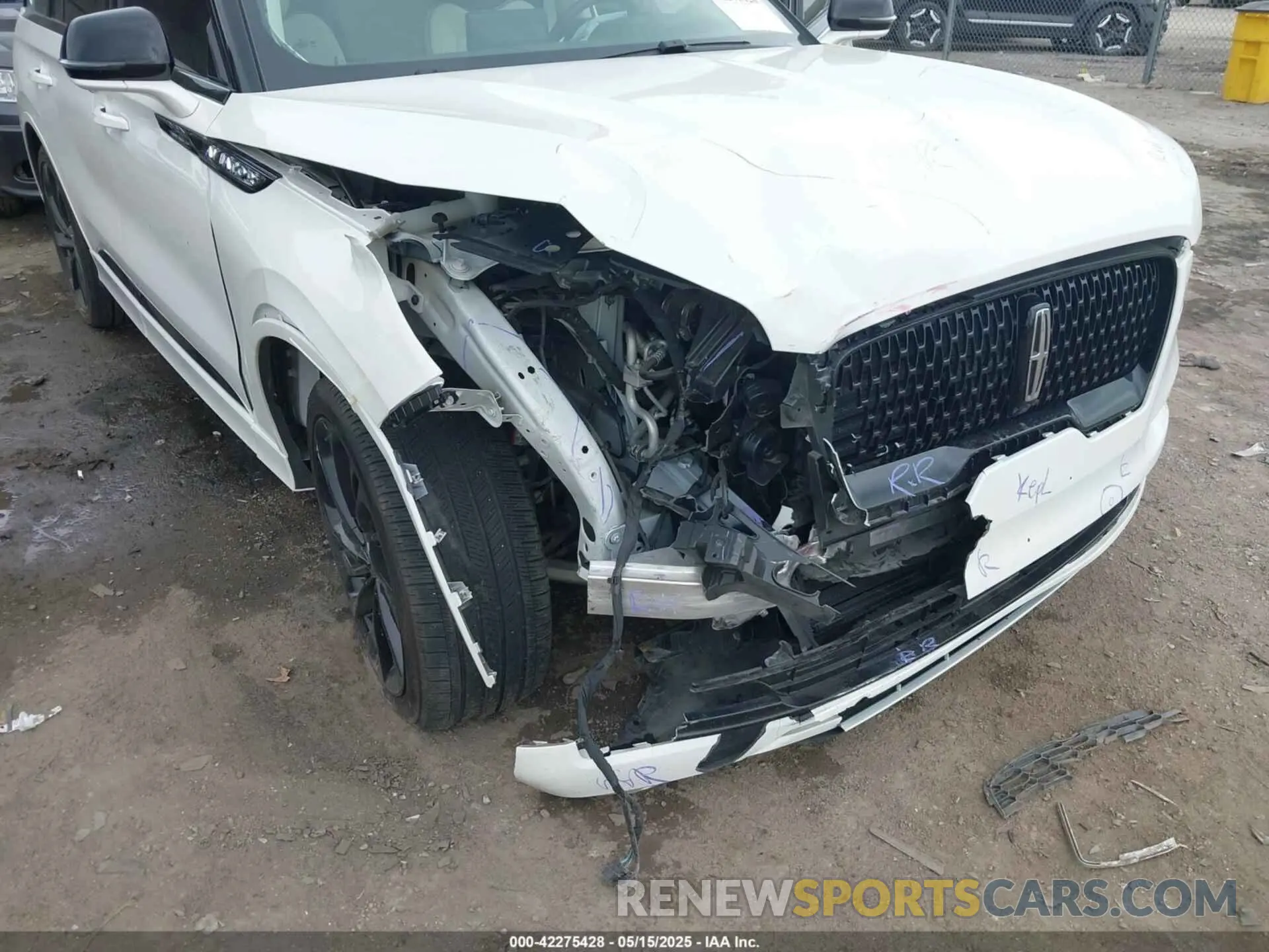 6 fotografías del automóvil dañado 5LM5J9XC9PGL16949 LINCOLN AVIATOR 2023