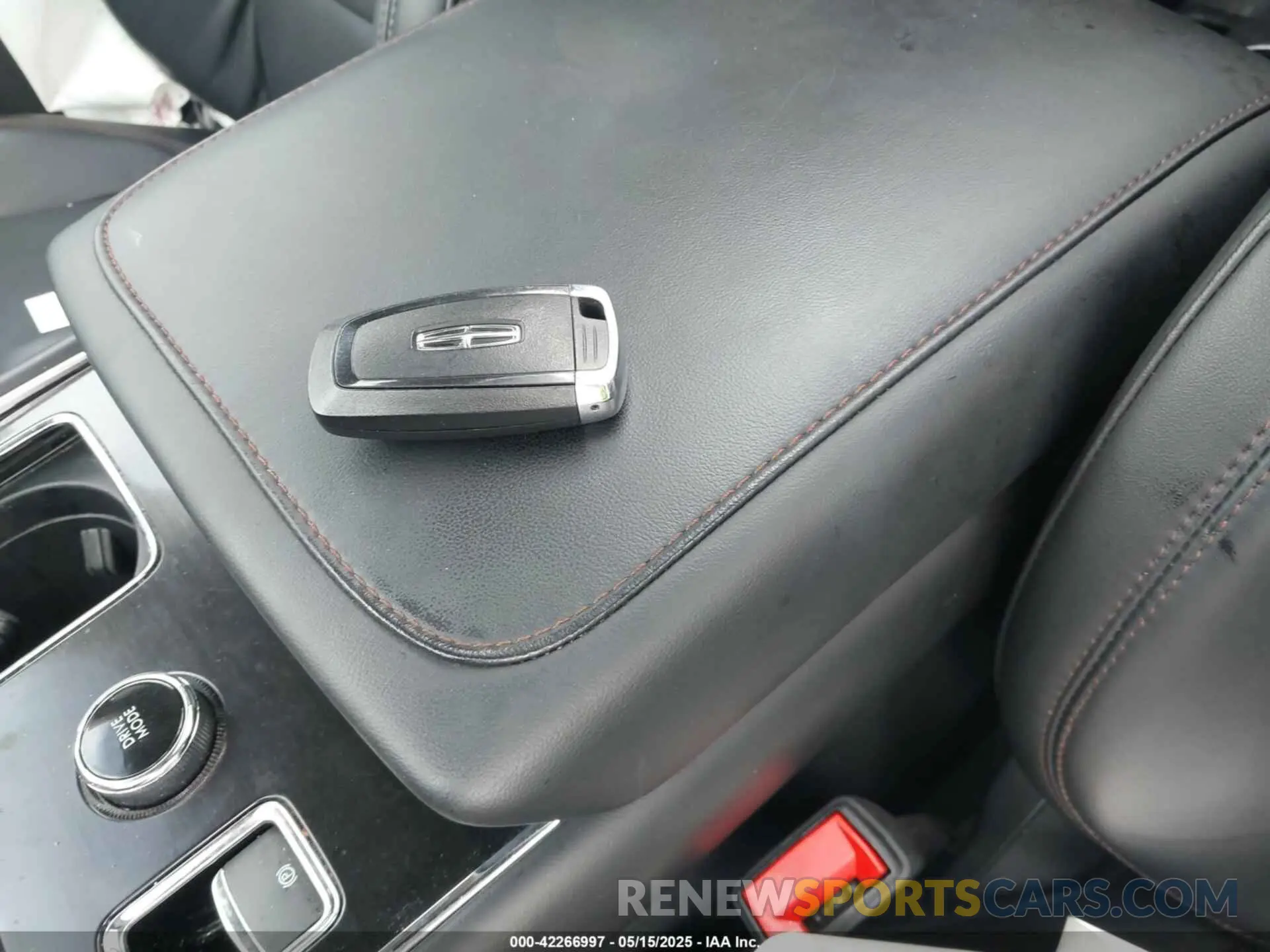 11 fotografías del automóvil dañado 5LMYJ8XY7PNL00330 LINCOLN AVIATOR 2023