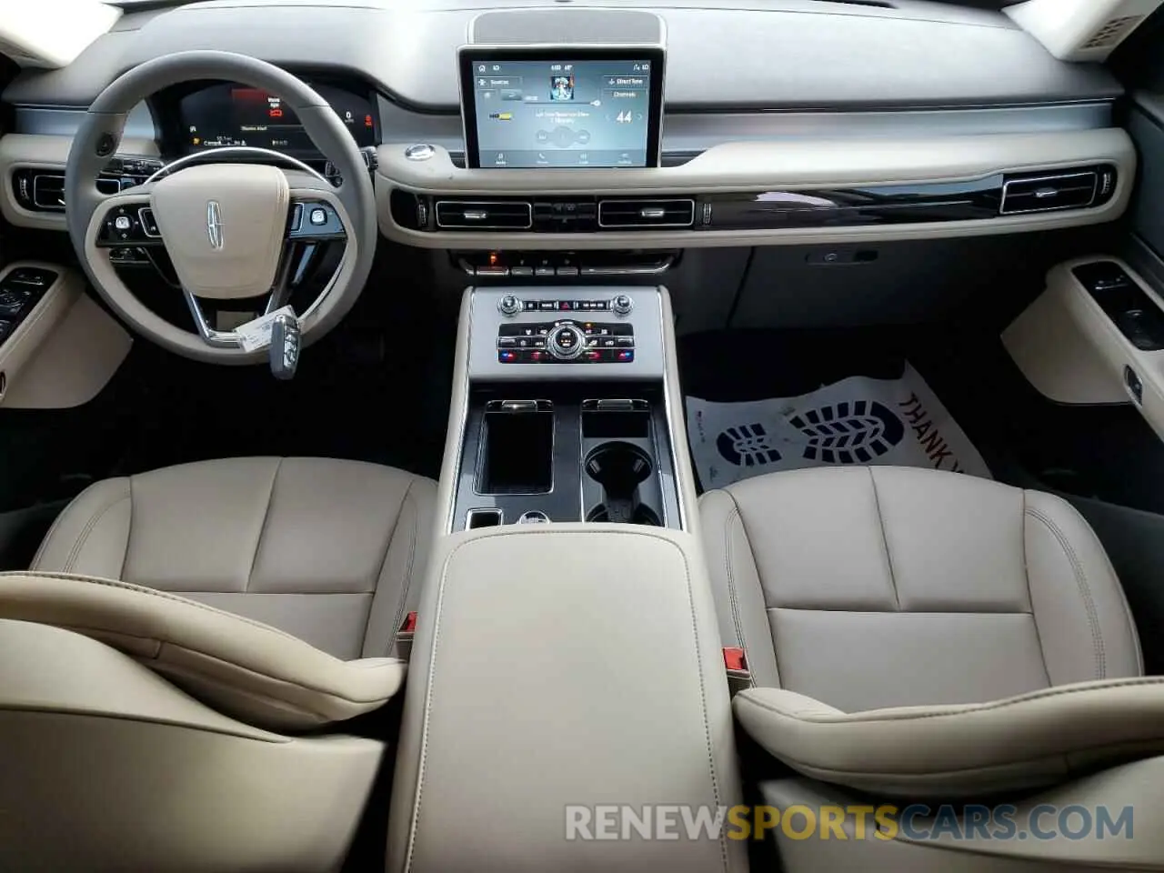 8 fotografías del automóvil dañado 5LM5J6WC5RGL05000 LINCOLN AVIATOR 2024