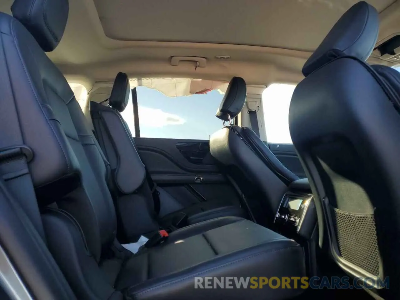 11 fotografías del automóvil dañado 5LM5J6XC9SGL05831 LINCOLN AVIATOR 2025