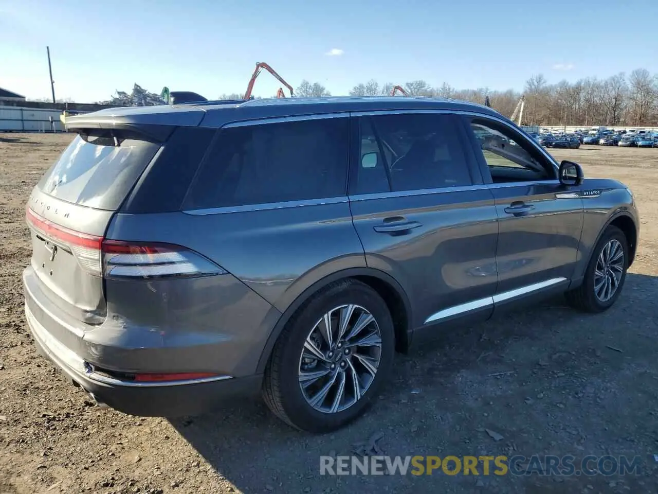 3 fotografías del automóvil dañado 5LM5J6XC9SGL05831 LINCOLN AVIATOR 2025