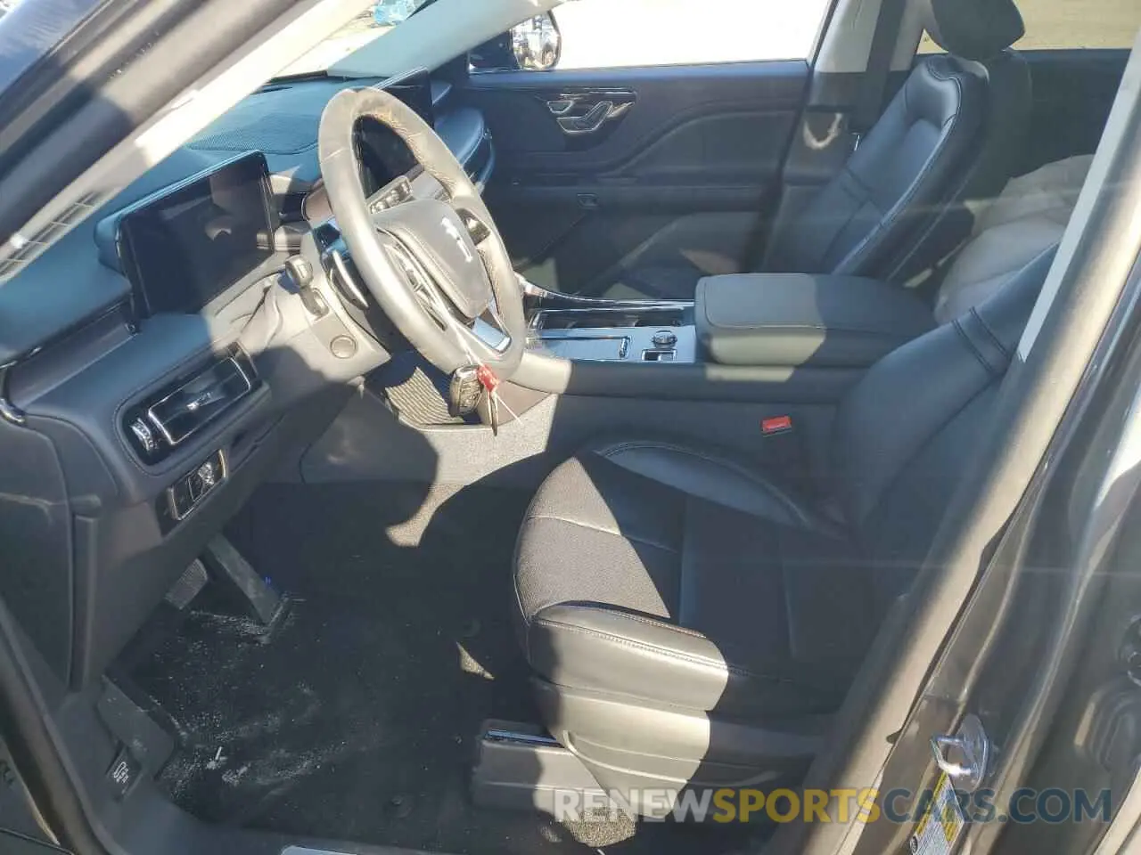 7 fotografías del automóvil dañado 5LM5J6XC9SGL05831 LINCOLN AVIATOR 2025