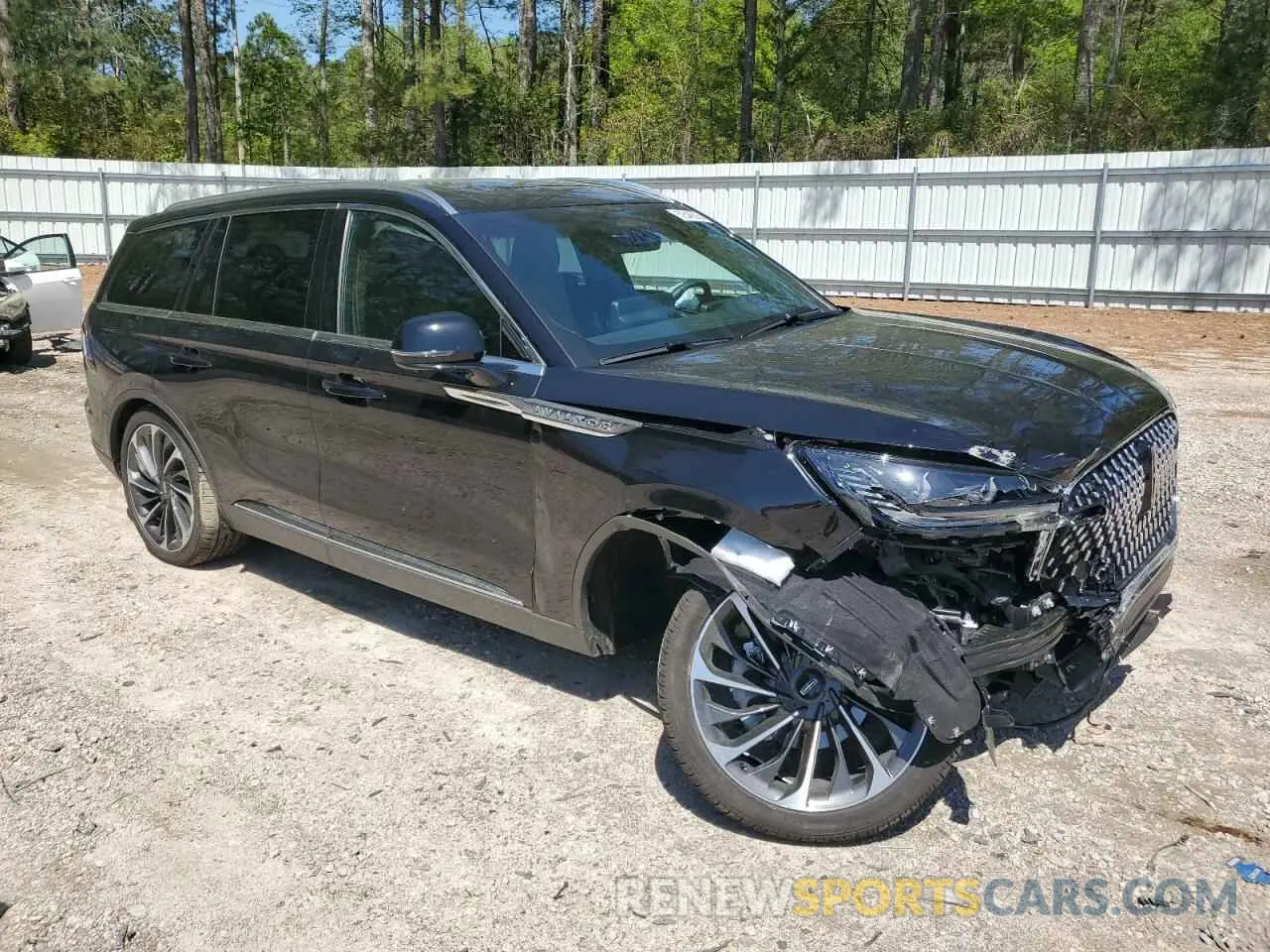 4 fotografías del automóvil dañado 5LM5J7XC0SGL08784 LINCOLN AVIATOR 2025