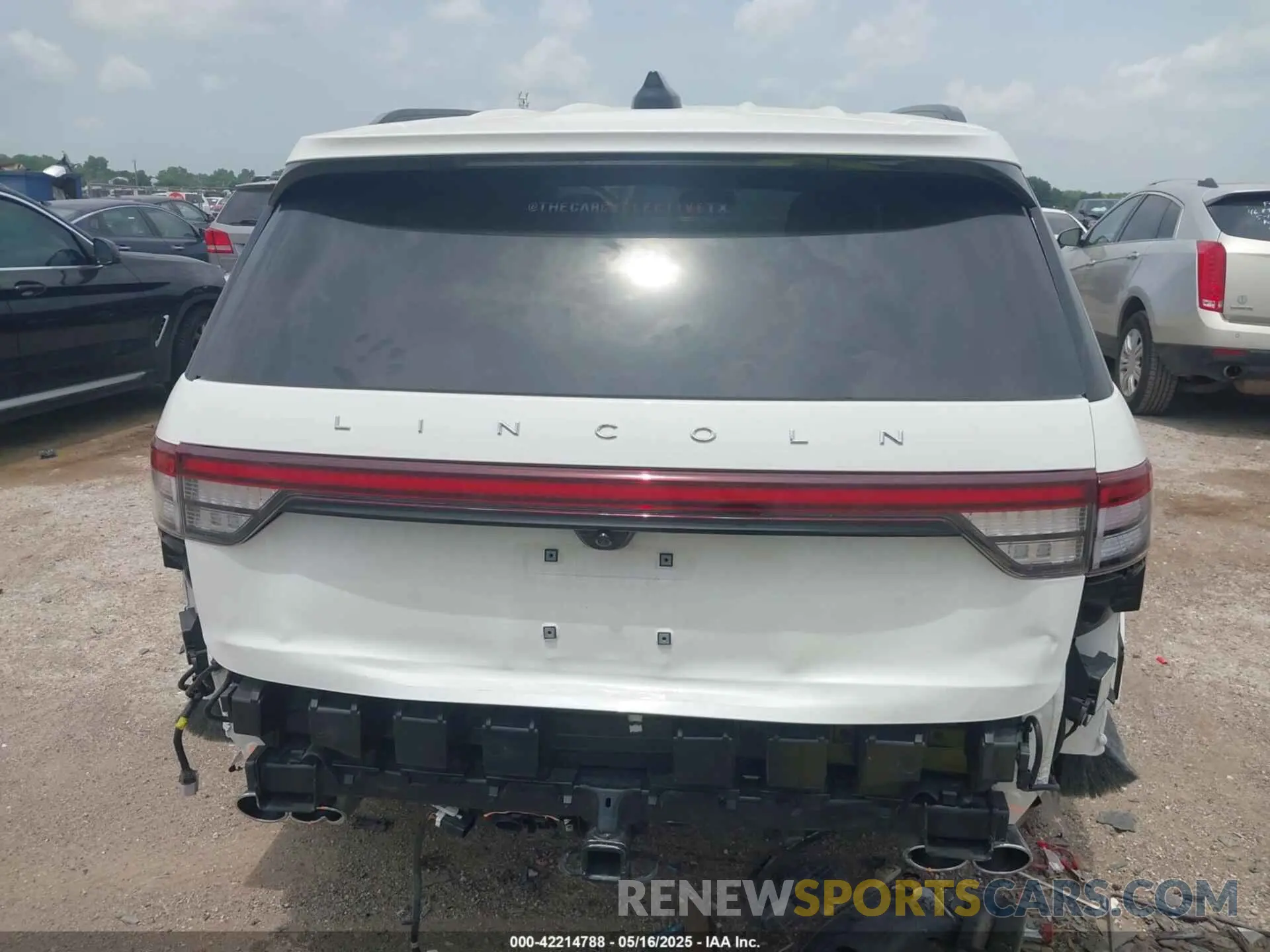 17 fotografías del automóvil dañado 5LM5J7XC2SGL13422 LINCOLN AVIATOR 2025