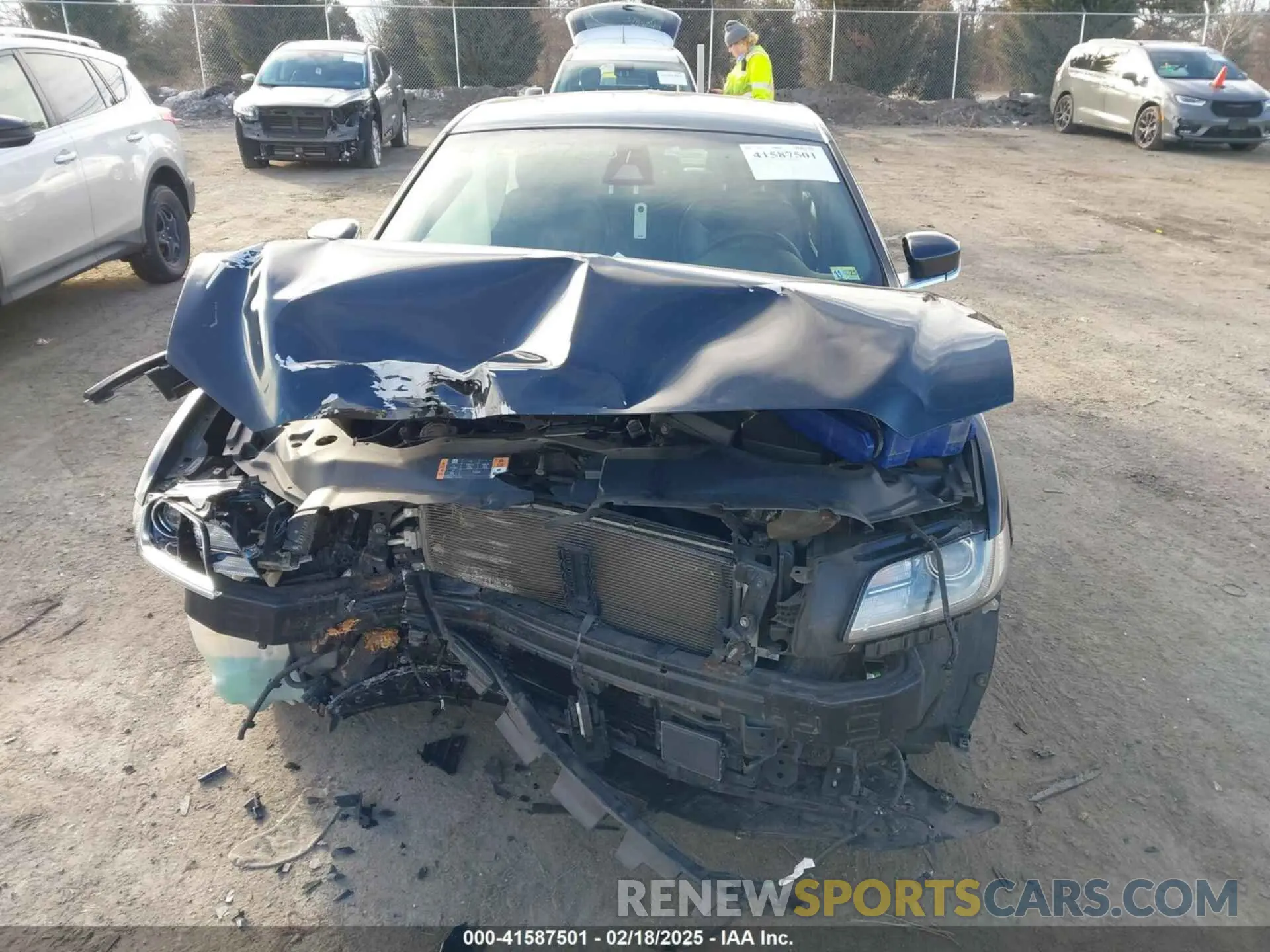 13 fotografías del automóvil dañado 1LN6L9HK8K5600651 LINCOLN CONTINENTAL 2019