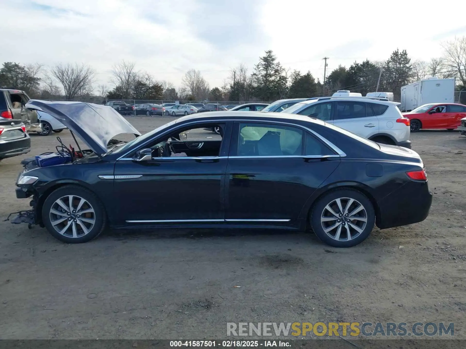 15 fotografías del automóvil dañado 1LN6L9HK8K5600651 LINCOLN CONTINENTAL 2019