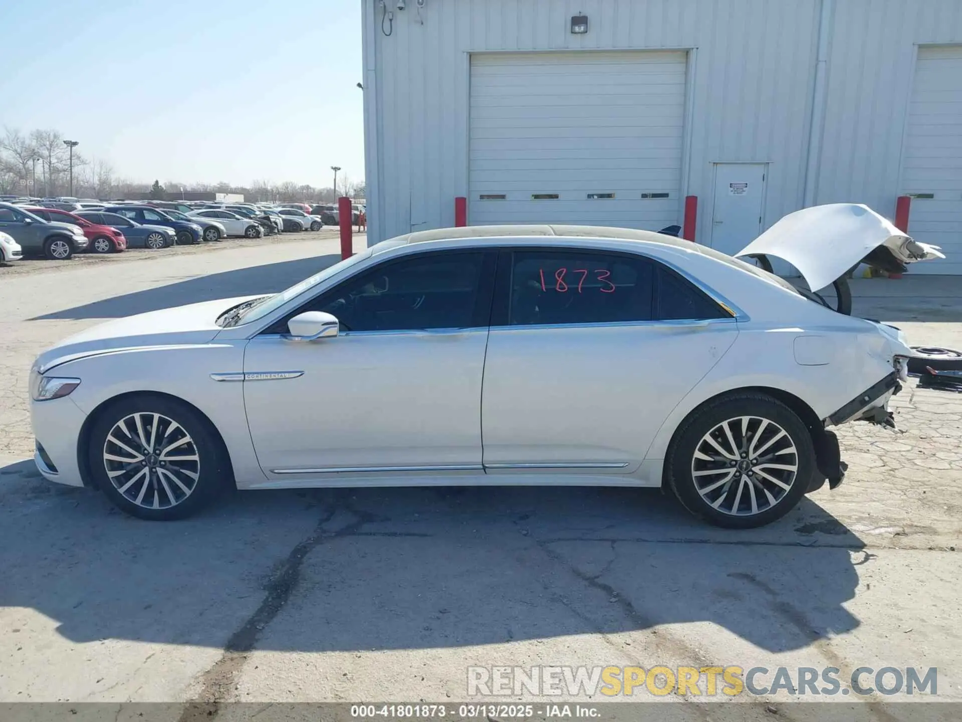 14 fotografías del automóvil dañado 1LN6L9SK0K5600569 LINCOLN CONTINENTAL 2019