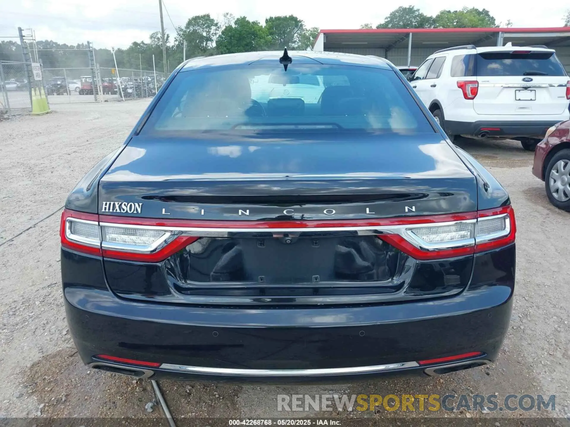 17 fotografías del automóvil dañado 1LN6L9SK0K5609739 LINCOLN CONTINENTAL 2019