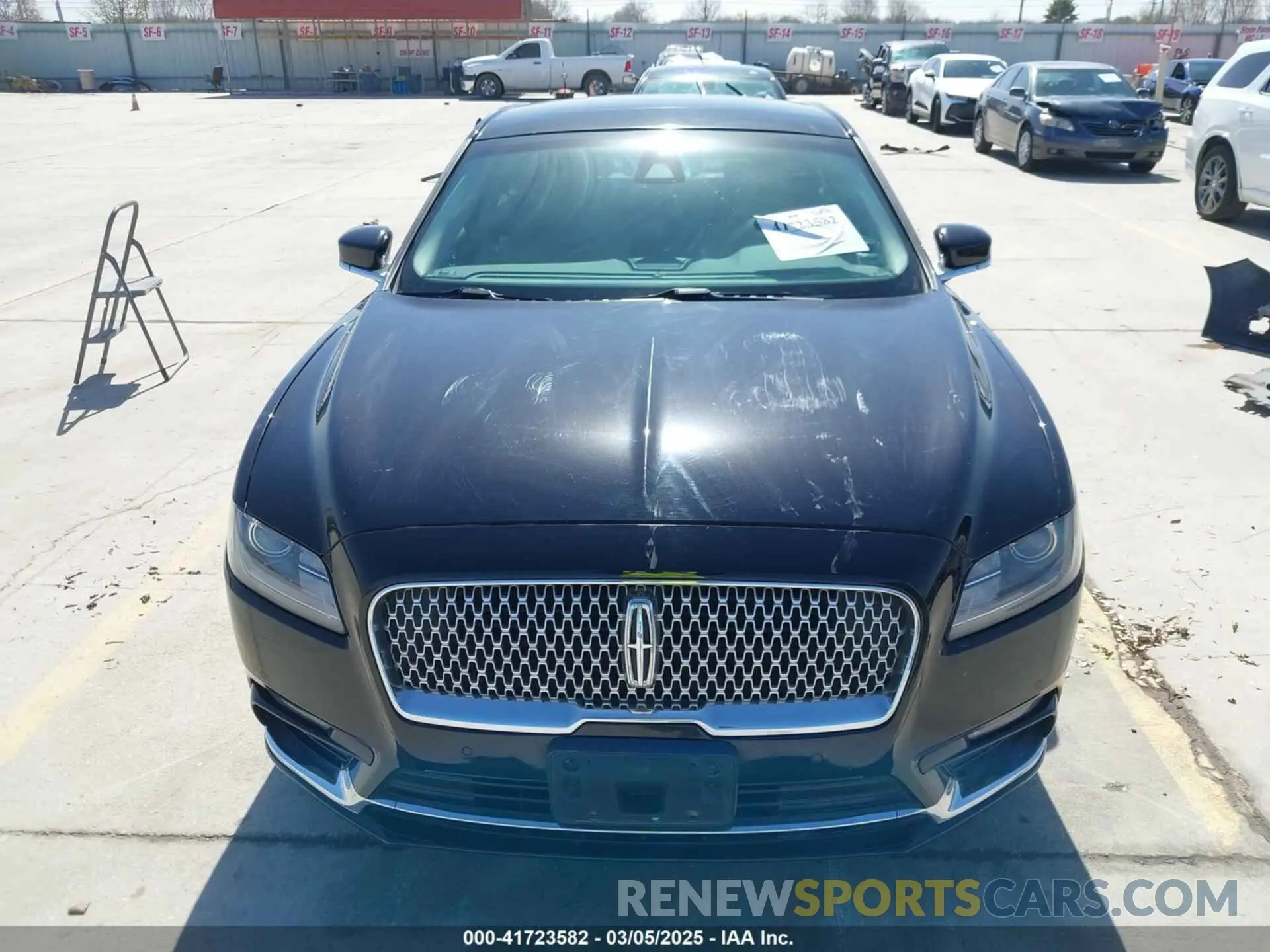13 fotografías del automóvil dañado 1LN6L9SKXK5614365 LINCOLN CONTINENTAL 2019