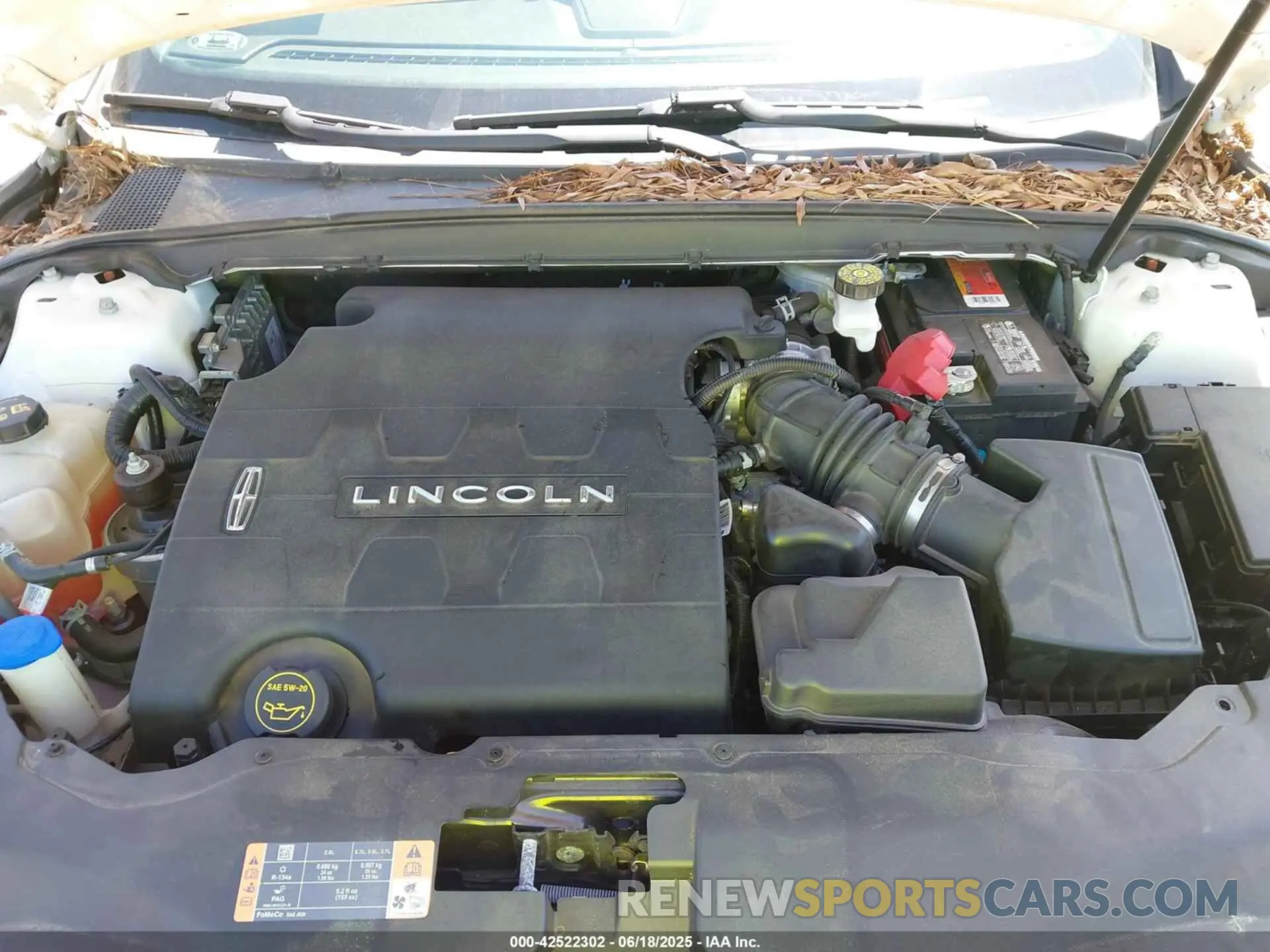 10 fotografías del automóvil dañado 1LN6L9TK7K5601877 LINCOLN CONTINENTAL 2019