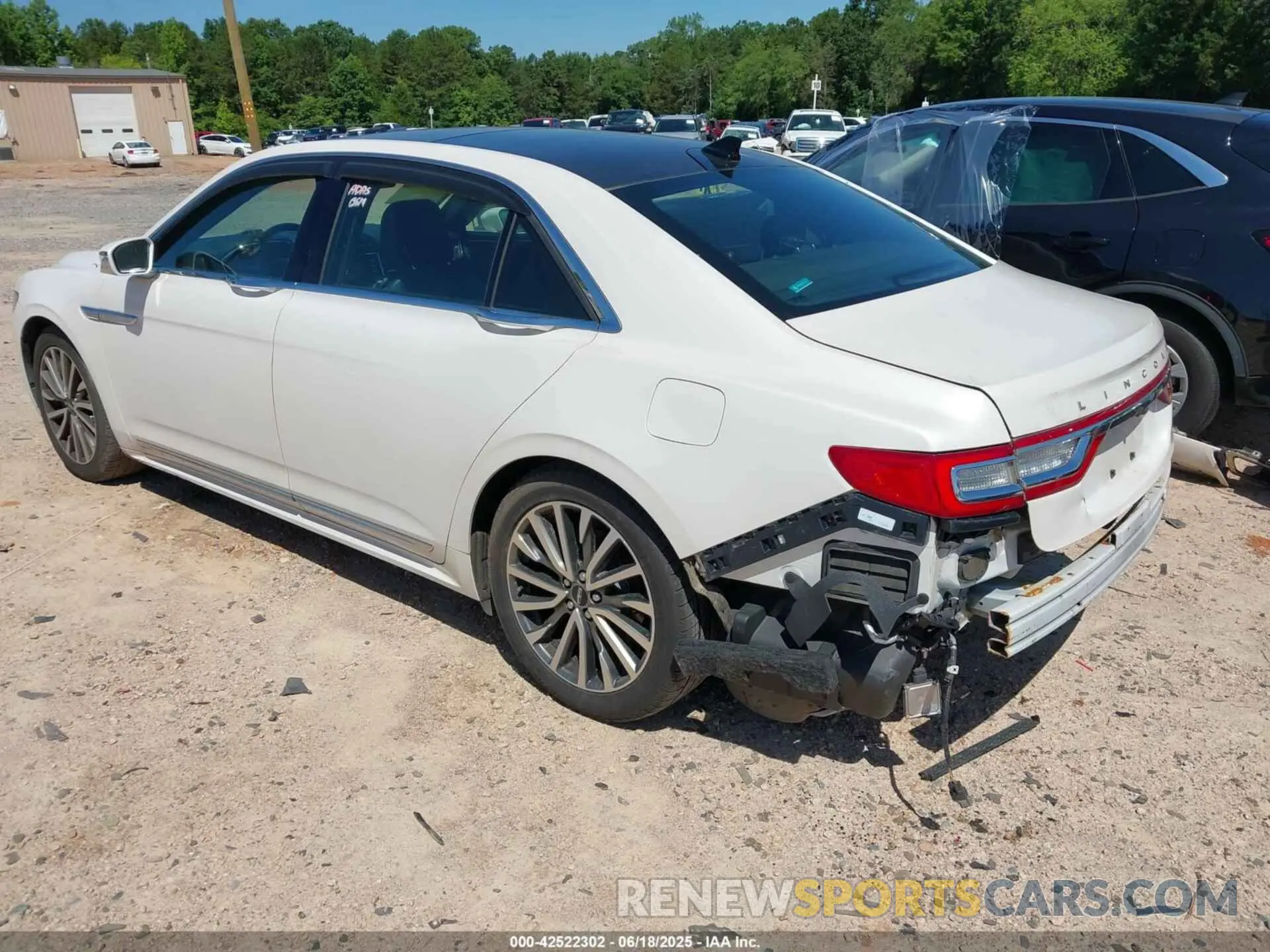 3 fotografías del automóvil dañado 1LN6L9TK7K5601877 LINCOLN CONTINENTAL 2019