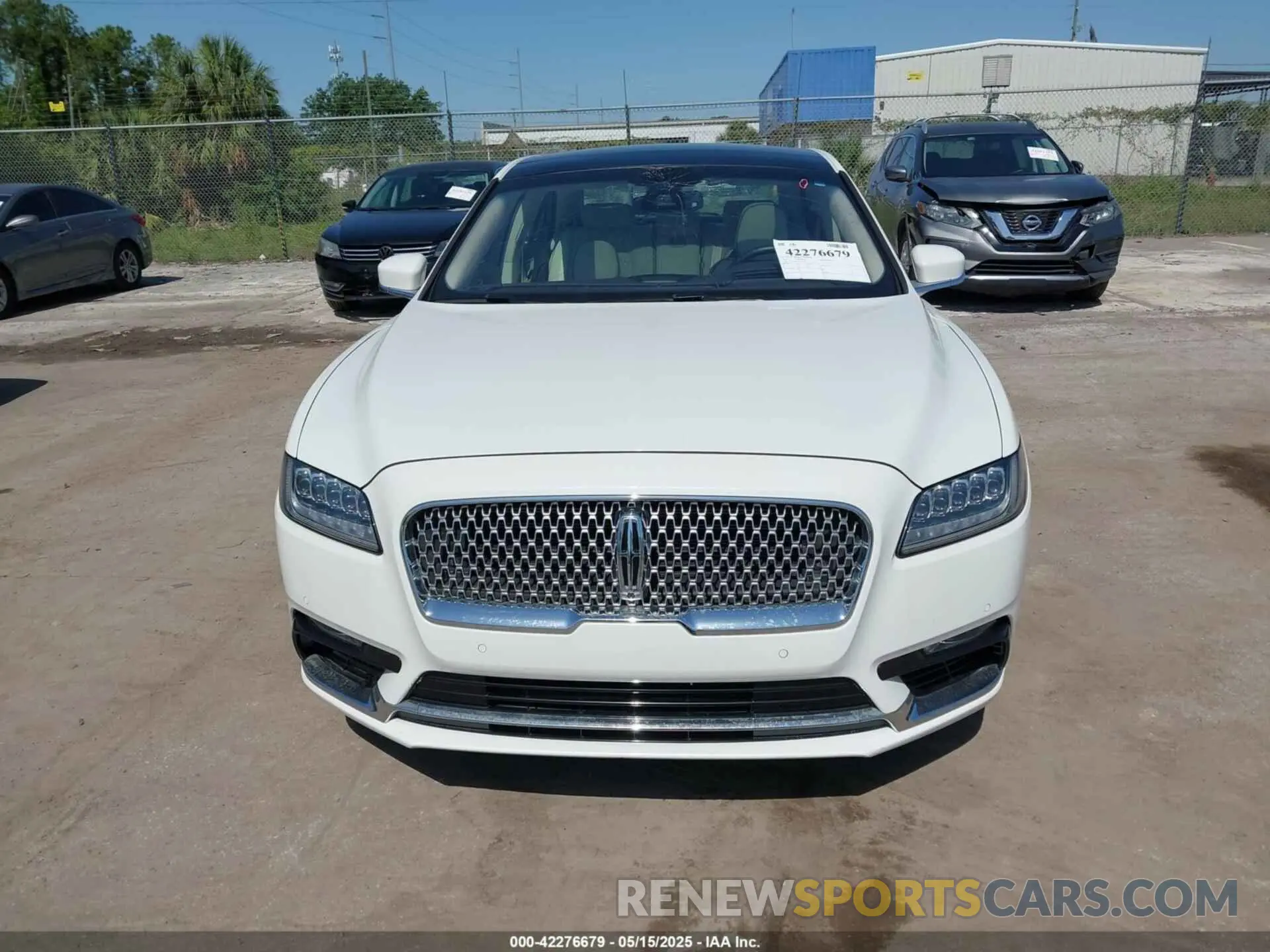 12 fotografías del automóvil dañado 1LN6L9BC7L5601857 LINCOLN CONTINENTAL 2020