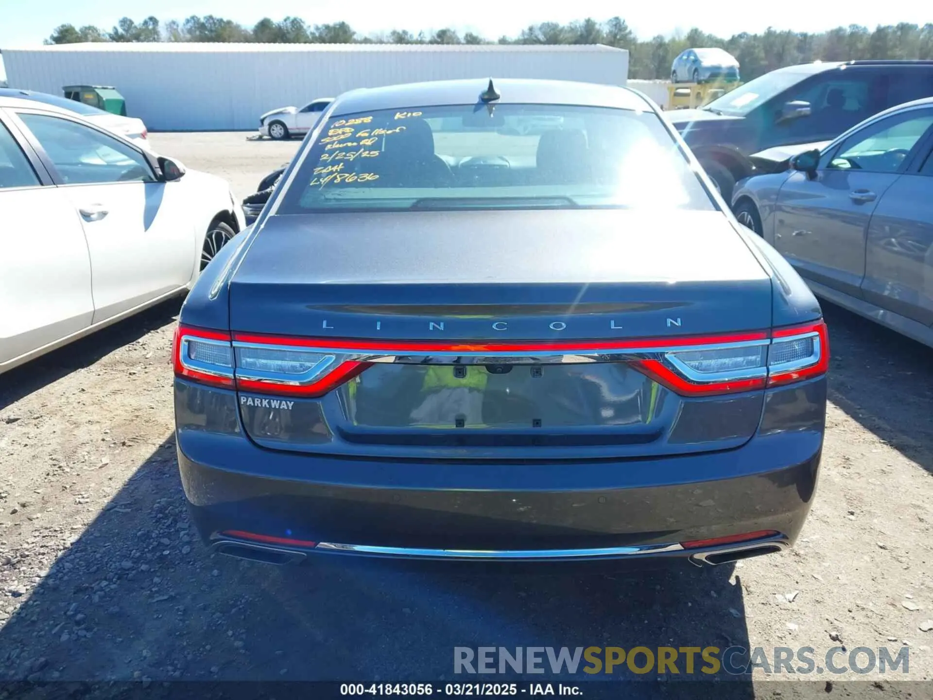 17 fotografías del automóvil dañado 1LN6L9VK0L5608636 LINCOLN CONTINENTAL 2020