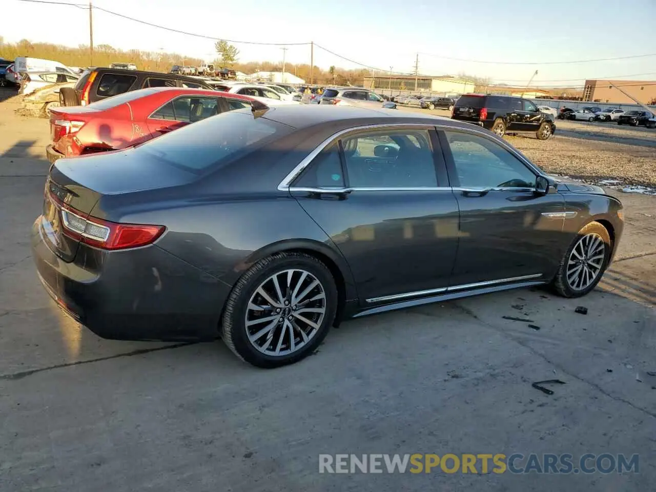 3 fotografías del automóvil dañado 1LN6L9TK6K5602843 LINCOLN CONTINENTL 2019