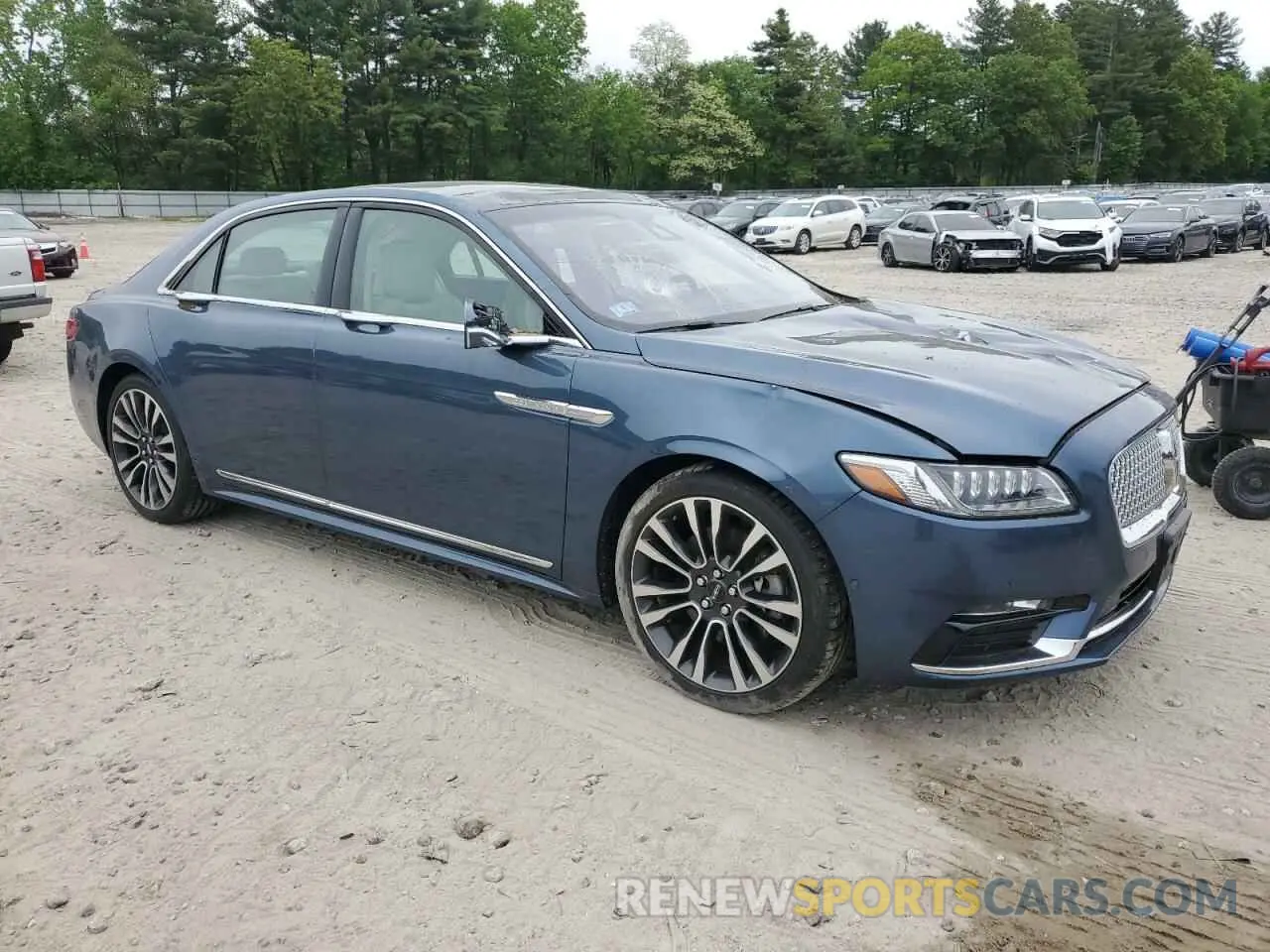 4 fotografías del automóvil dañado 1LN6L9RP9L5603957 LINCOLN CONTINENTL 2020