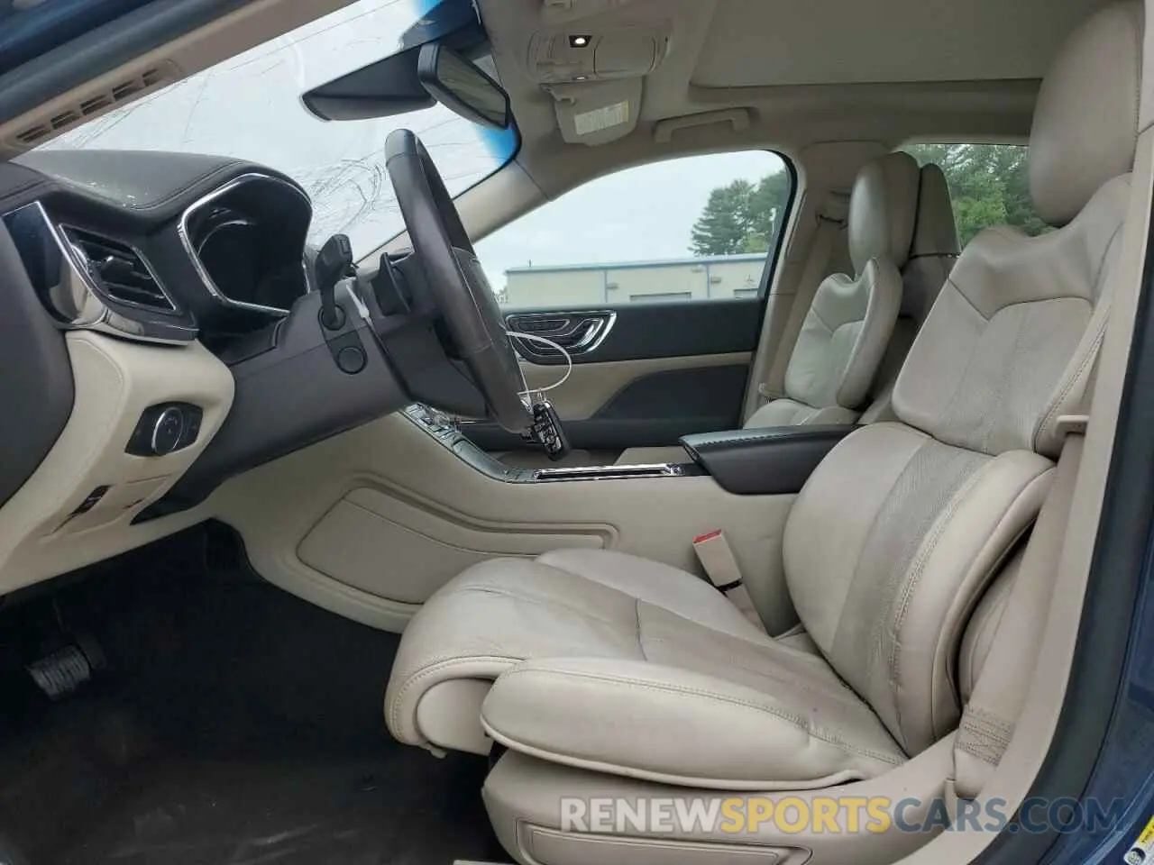 7 fotografías del automóvil dañado 1LN6L9RP9L5603957 LINCOLN CONTINENTL 2020