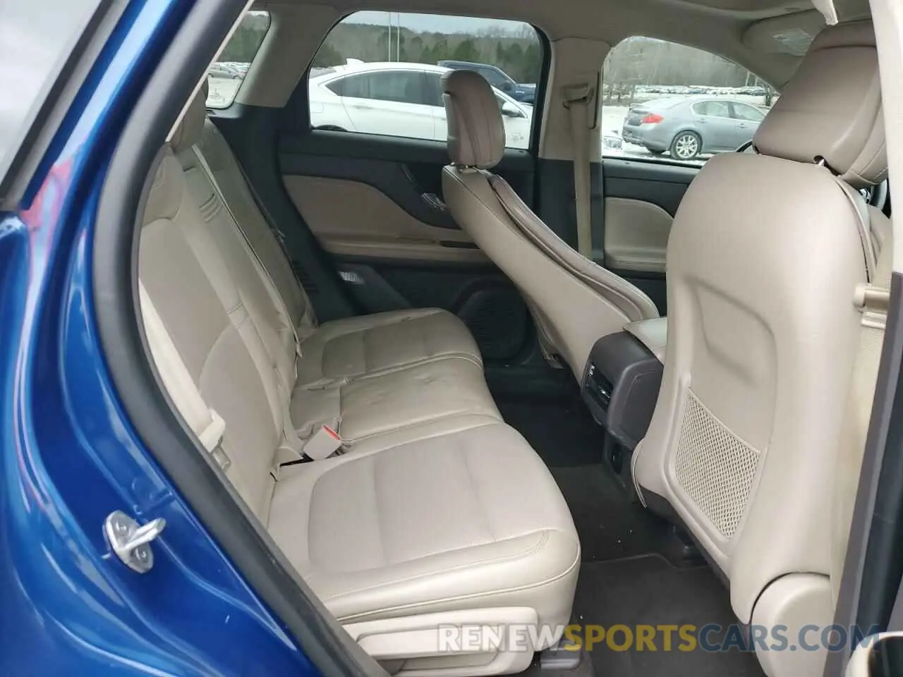 11 fotografías del automóvil dañado 5LMCJ1C94LUL04027 LINCOLN CORSAIR 2020