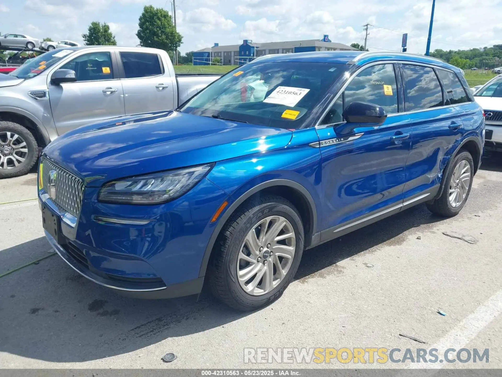 2 fotografías del automóvil dañado 5LMCJ1C96LUL14090 LINCOLN CORSAIR 2020