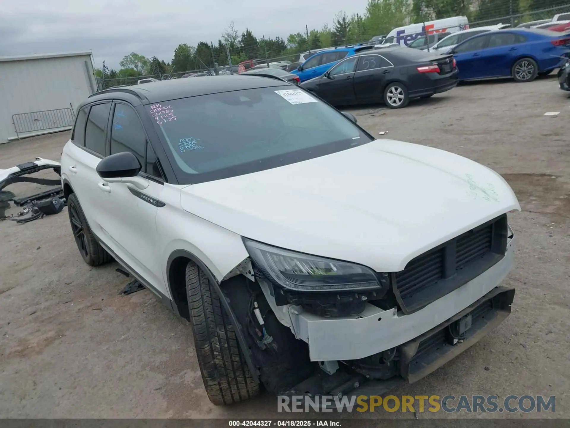 14 fotografías del automóvil dañado 5LMCJ1C9XLUL01987 LINCOLN CORSAIR 2020