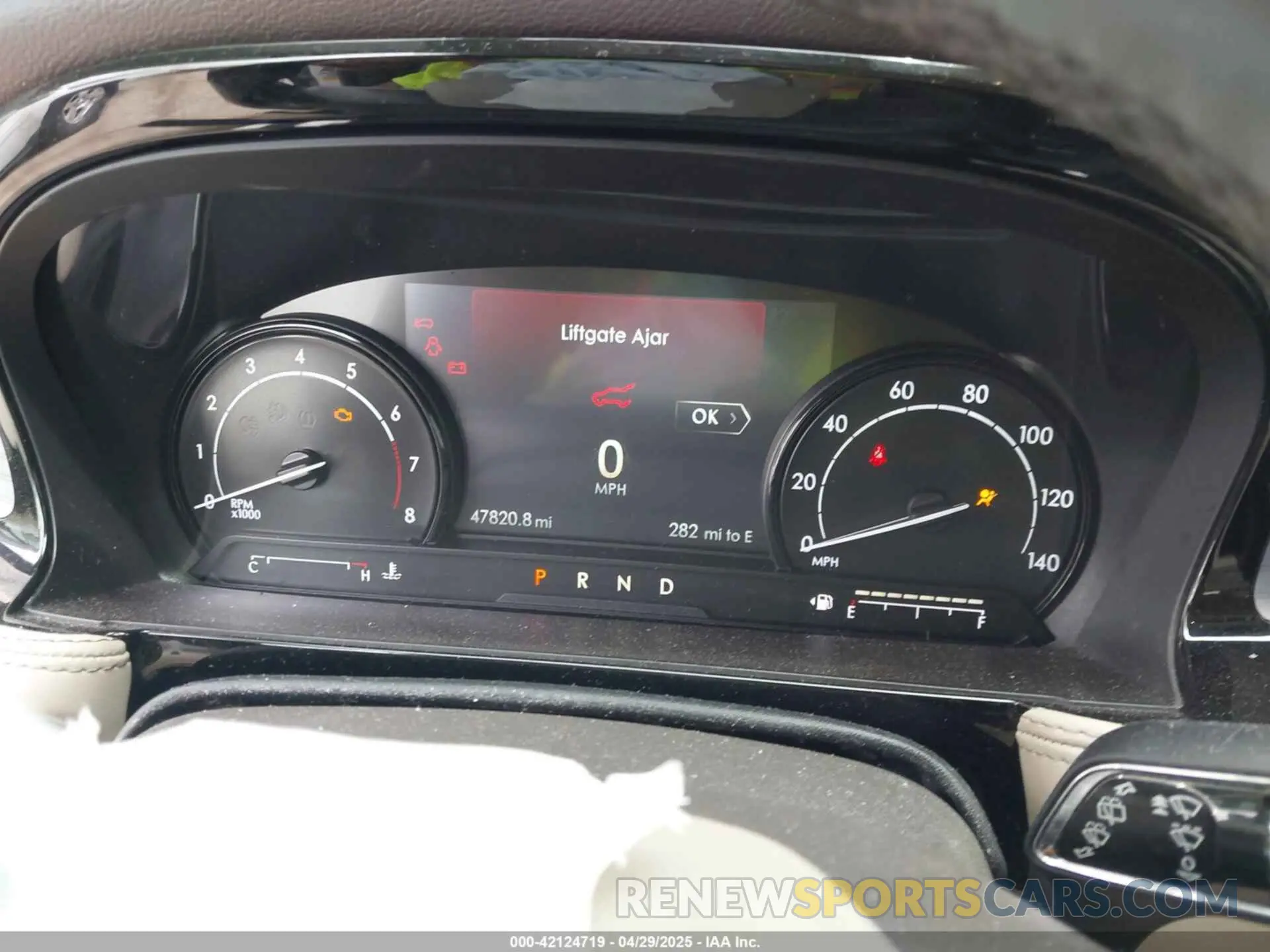 7 fotografías del automóvil dañado 5LMCJ1C9XLUL23875 LINCOLN CORSAIR 2020