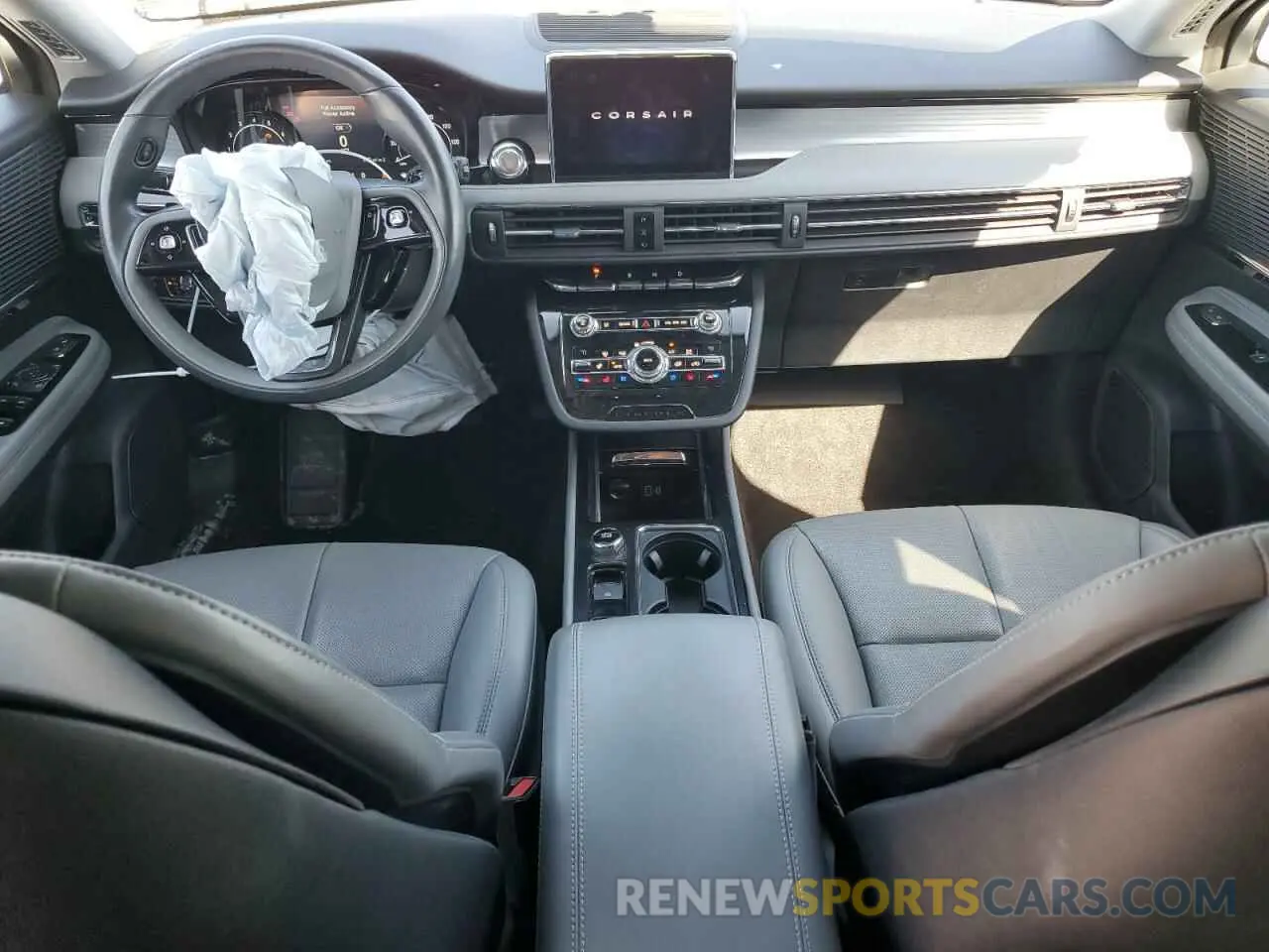 8 fotografías del automóvil dañado 5LMCJ1D92LUL24713 LINCOLN CORSAIR 2020