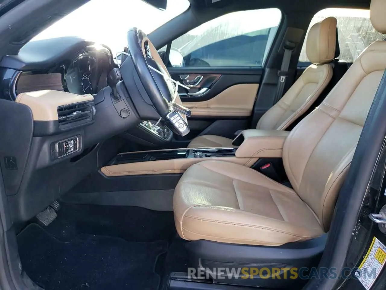 7 fotografías del automóvil dañado 5LMCJ2D99LUL06229 LINCOLN CORSAIR 2020