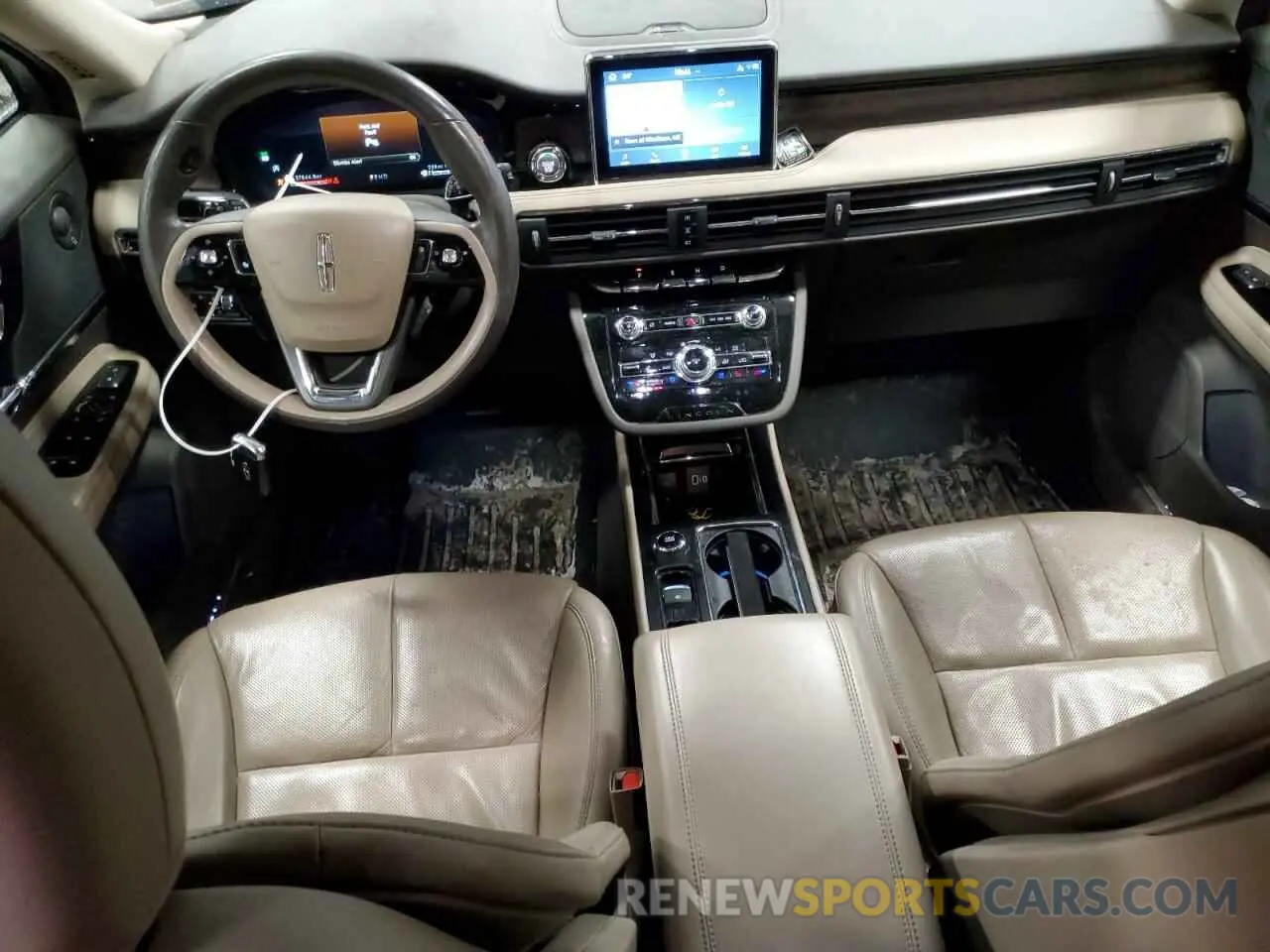 8 fotografías del automóvil dañado 5LMCJ2DH4MUL09239 LINCOLN CORSAIR 2021